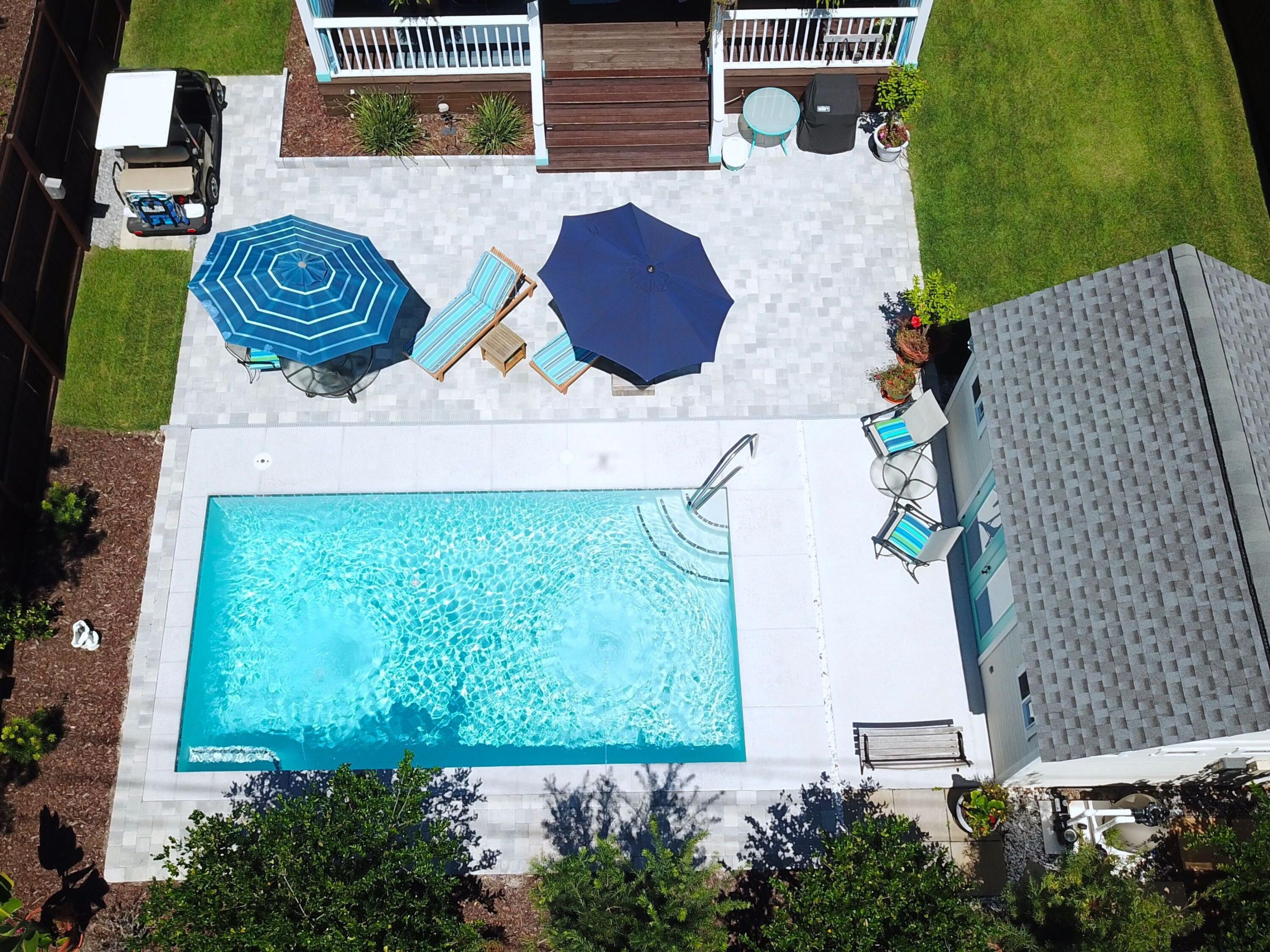 CRYSTAL BEACH - Residential