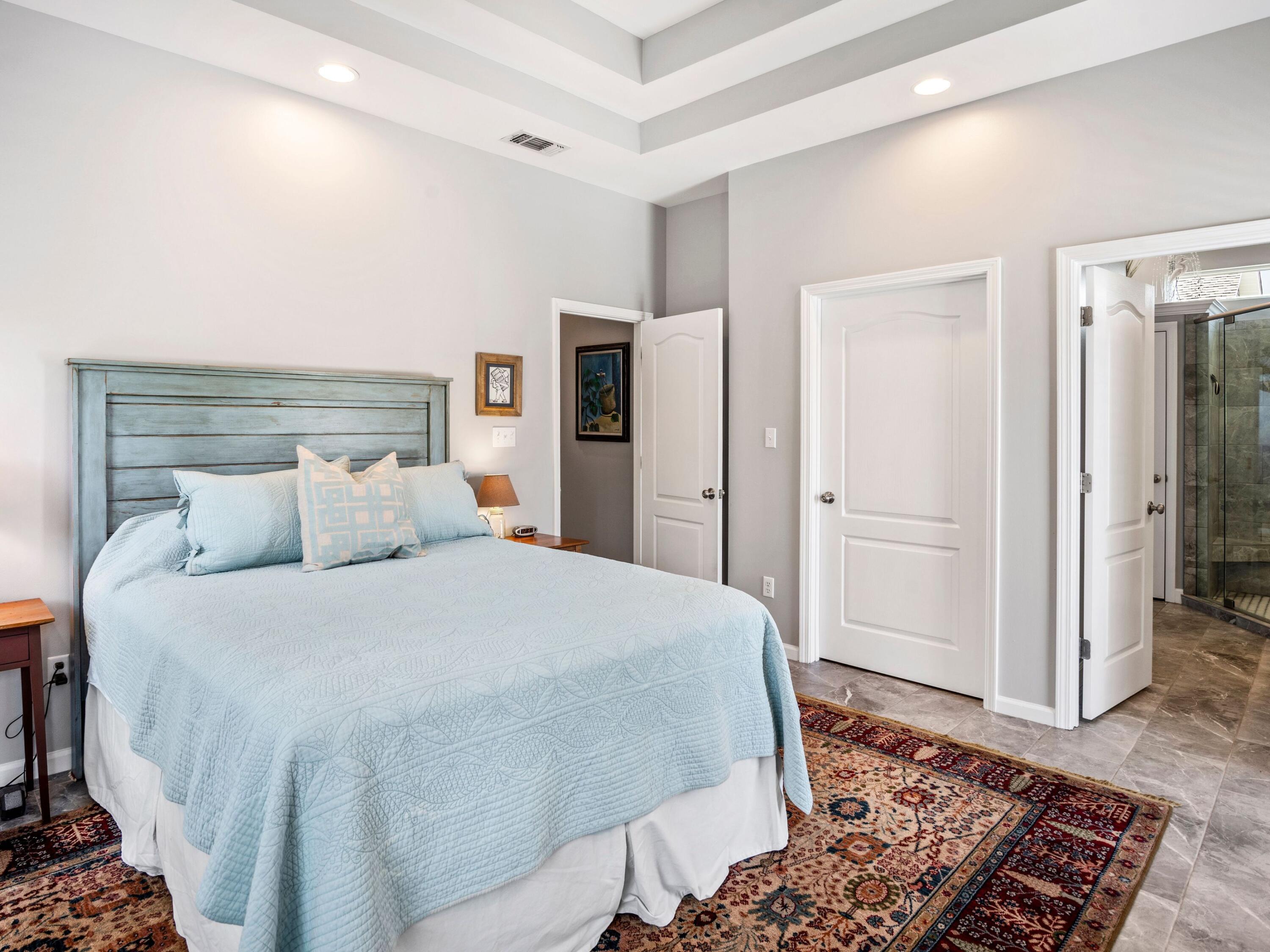 CRYSTAL BEACH - Residential