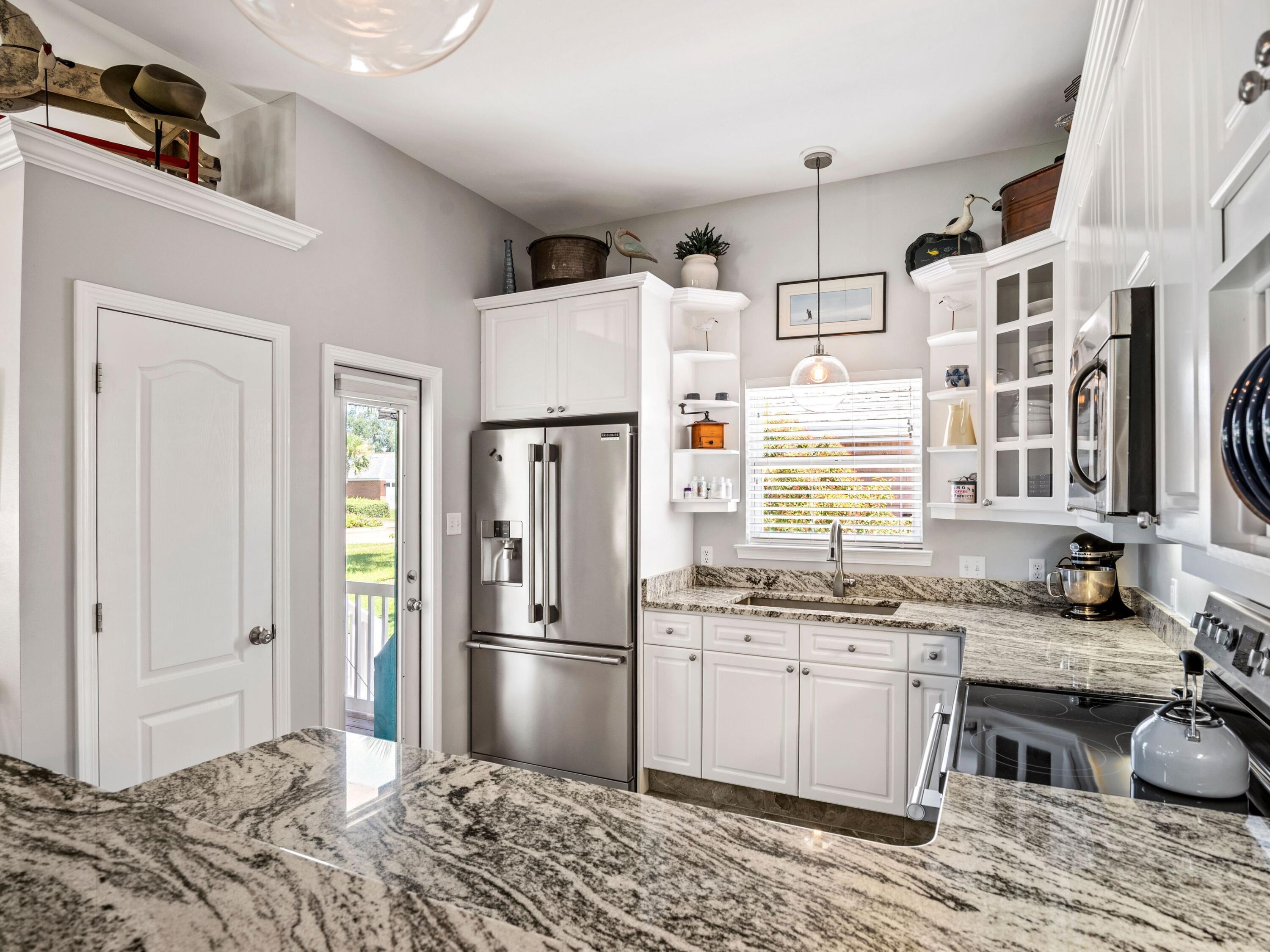 CRYSTAL BEACH - Residential