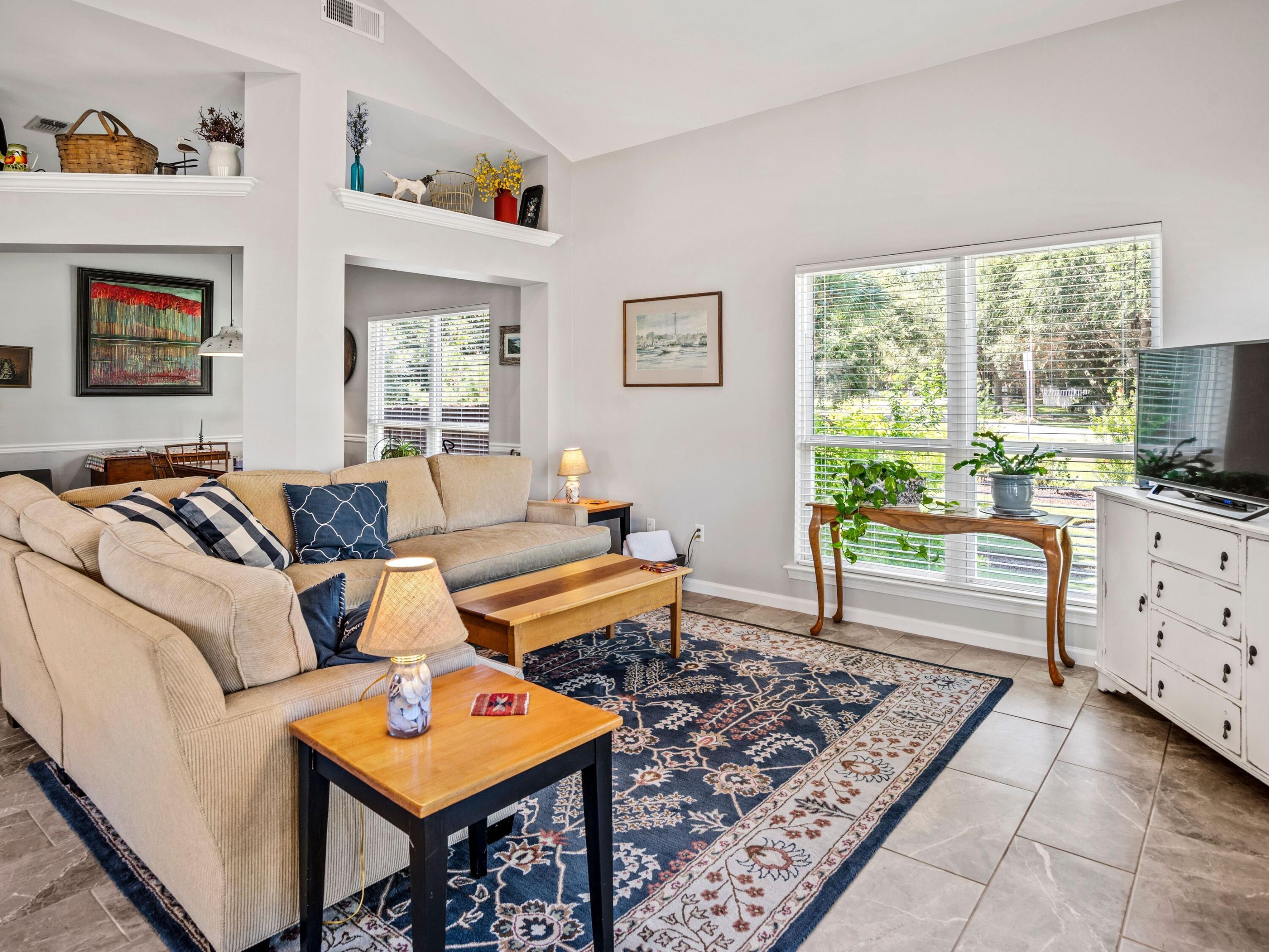 CRYSTAL BEACH - Residential