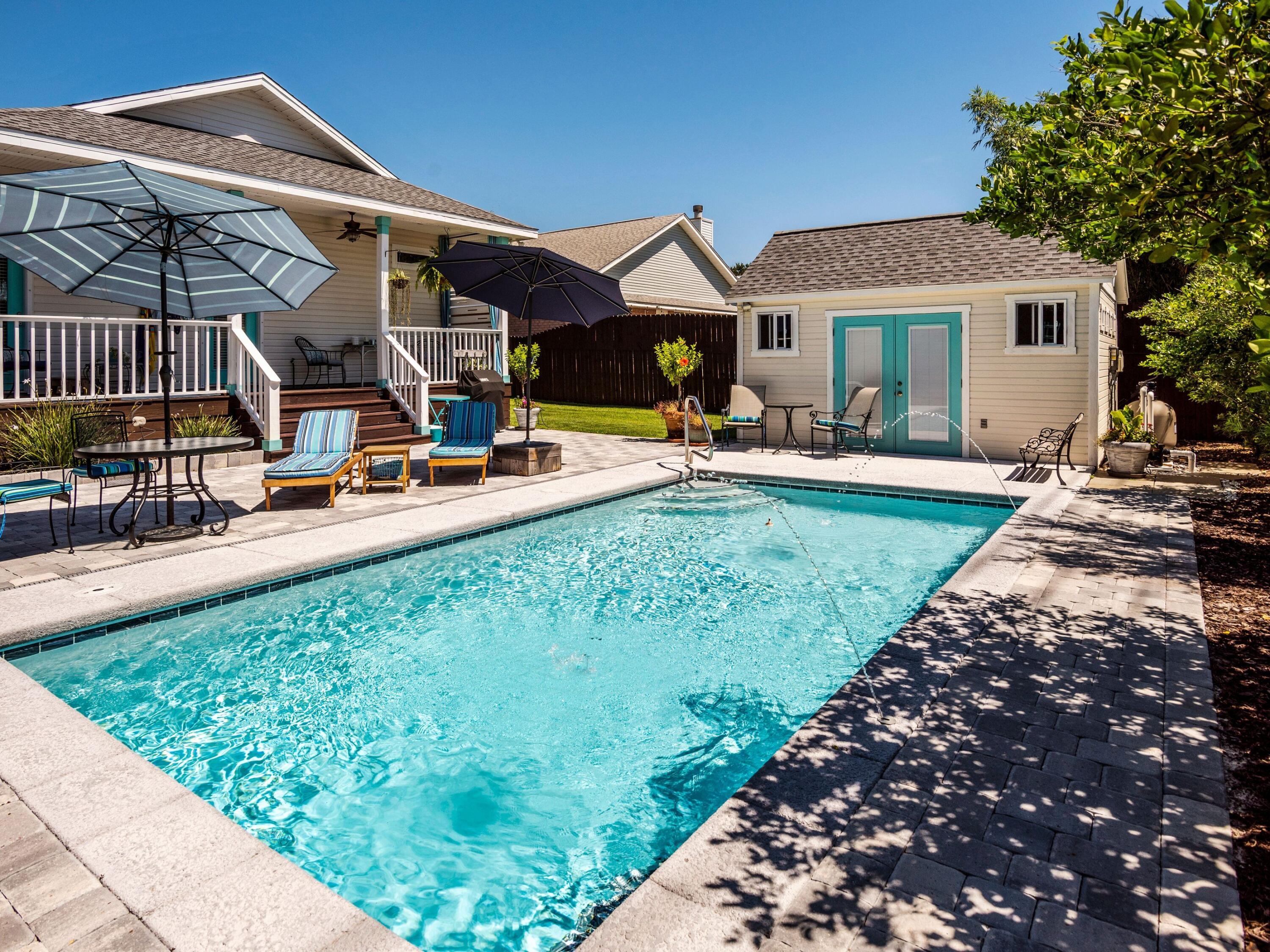 CRYSTAL BEACH - Residential