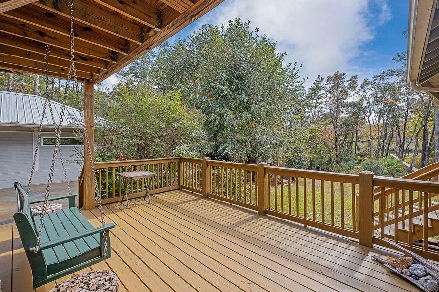 CREEKSIDE - Residential