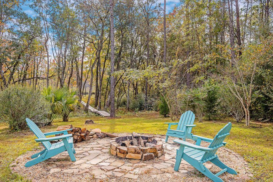 CREEKSIDE - Residential