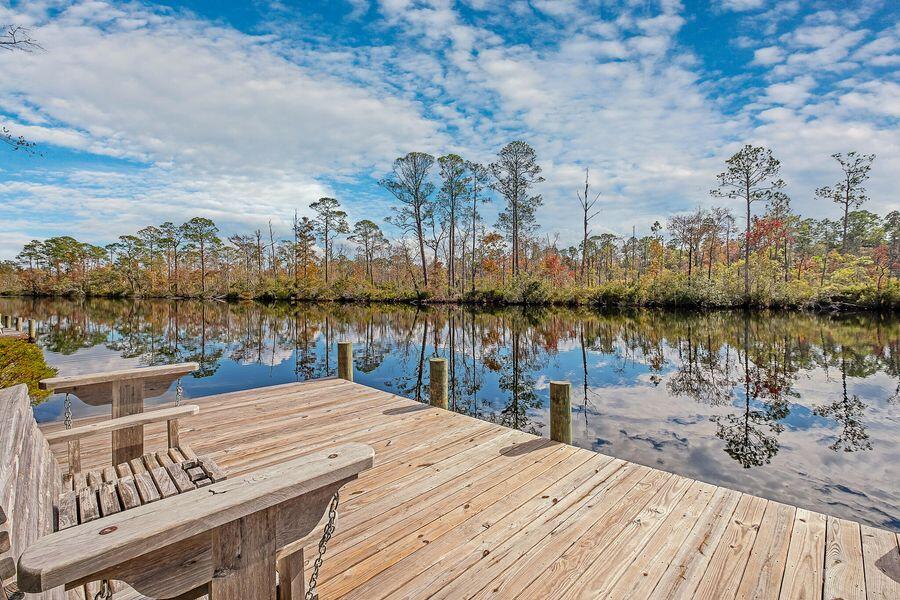 CREEKSIDE - Residential