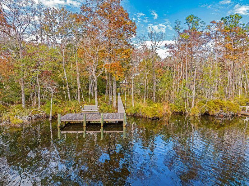 CREEKSIDE - Residential