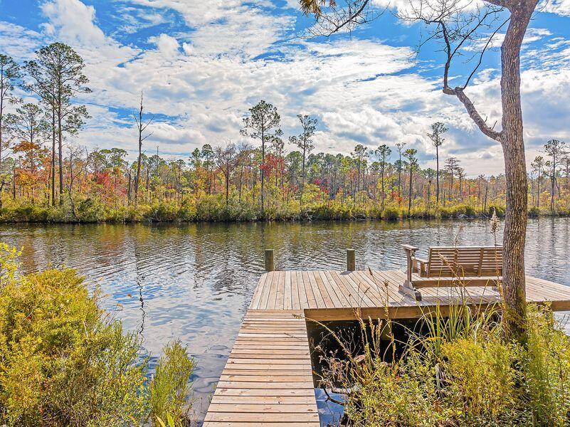 CREEKSIDE - Residential