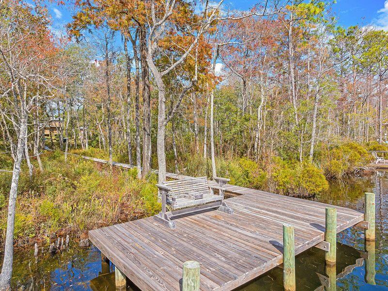CREEKSIDE - Residential