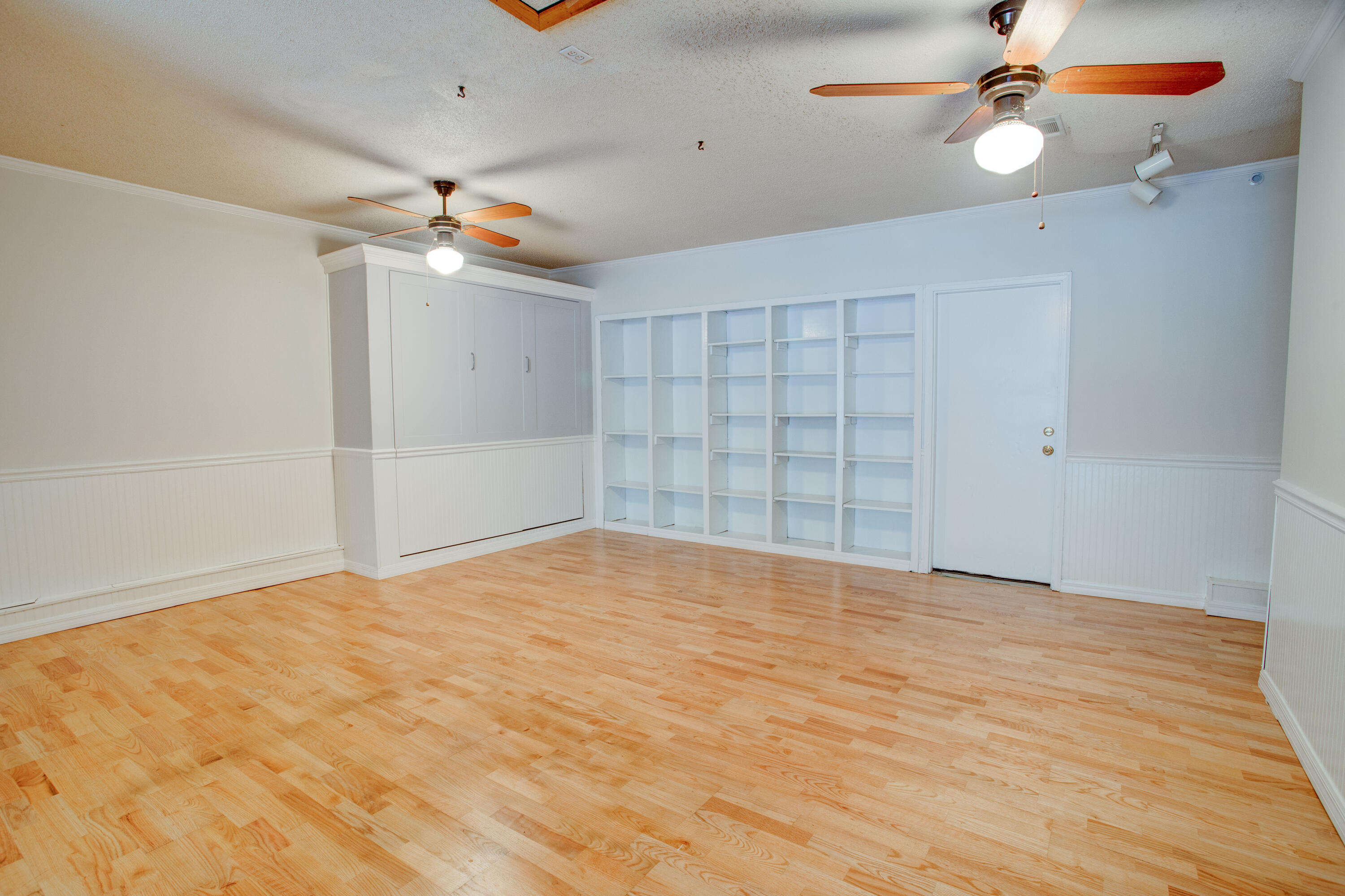 VALPARAISO PINECREST 5 - Residential