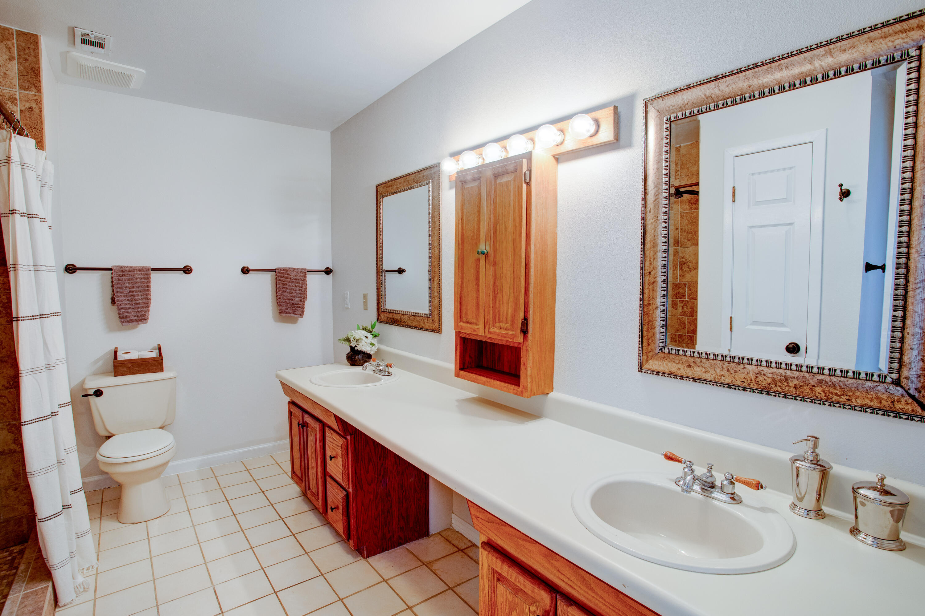 VALPARAISO PINECREST 5 - Residential