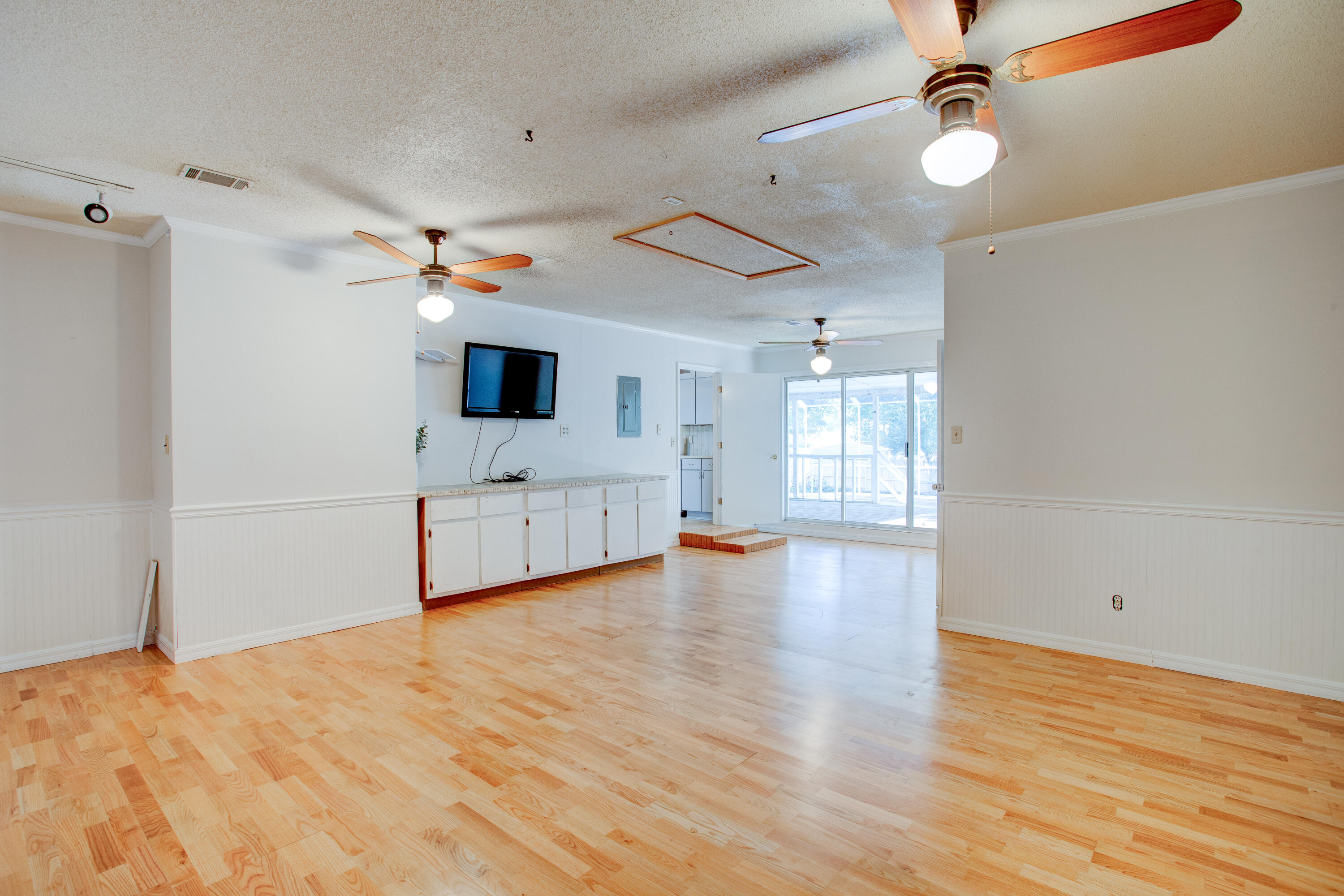 VALPARAISO PINECREST 5 - Residential