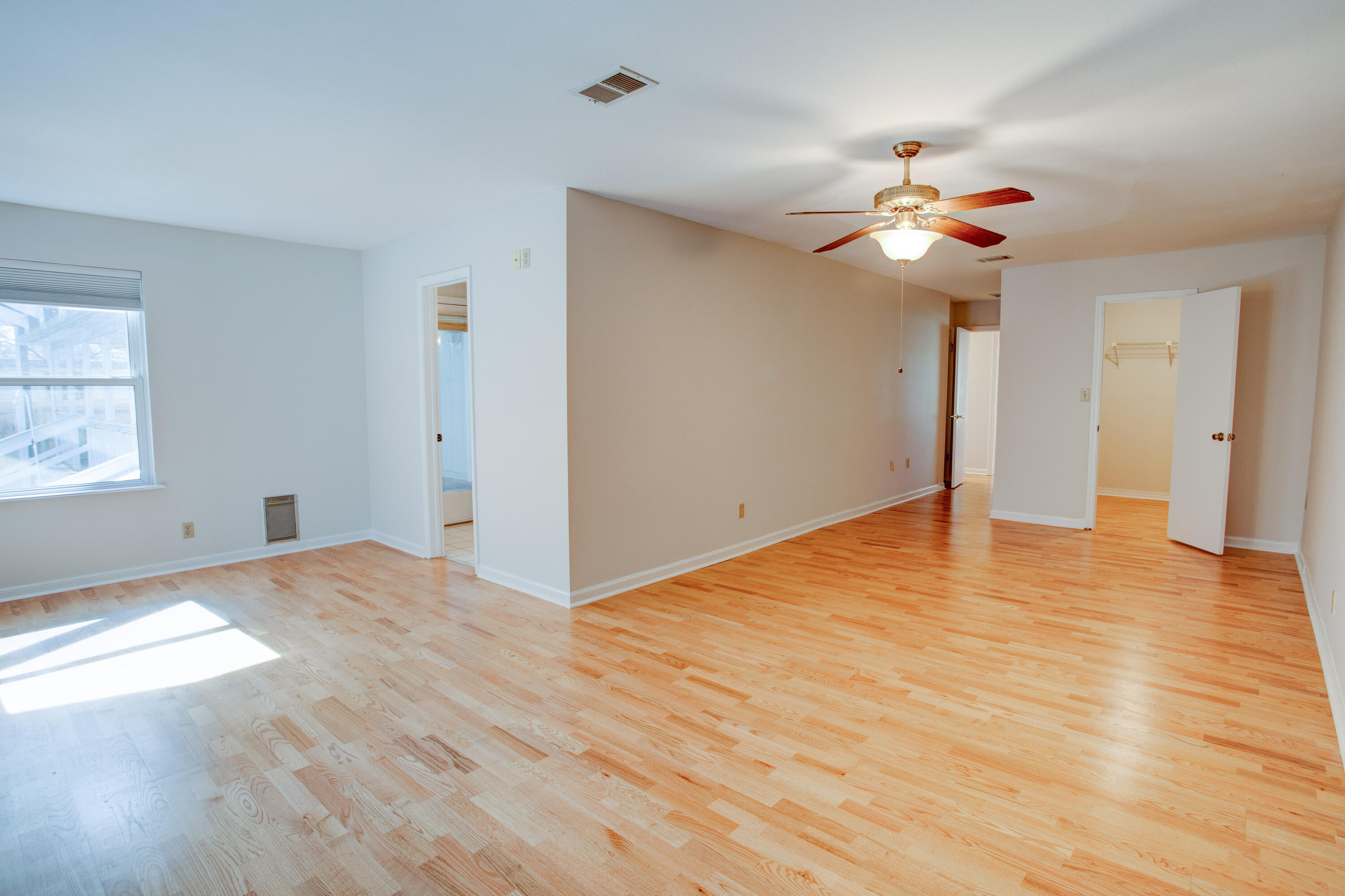 VALPARAISO PINECREST 5 - Residential