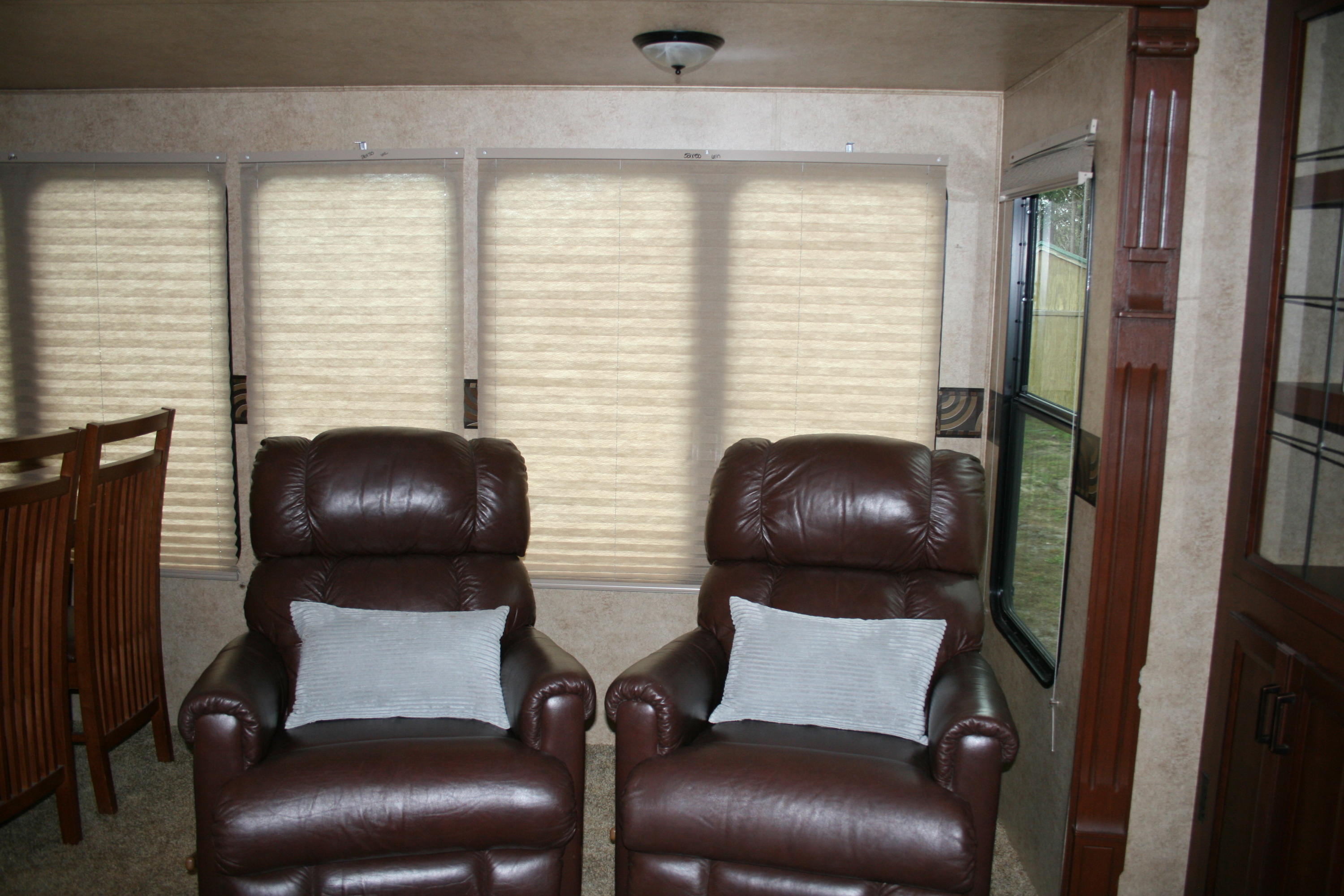 HIGH RIDGE ESTATES - Land