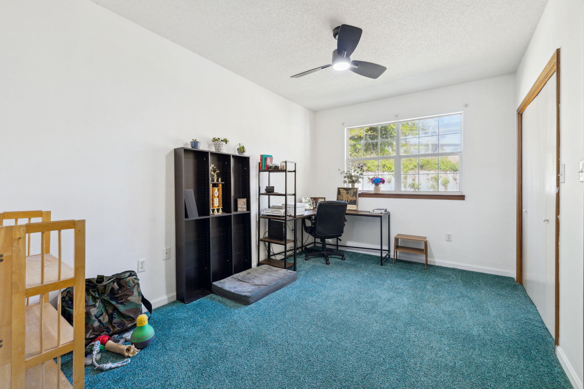 PINE MEADOWS ADD #2 LOT 18 BLK E - Residential