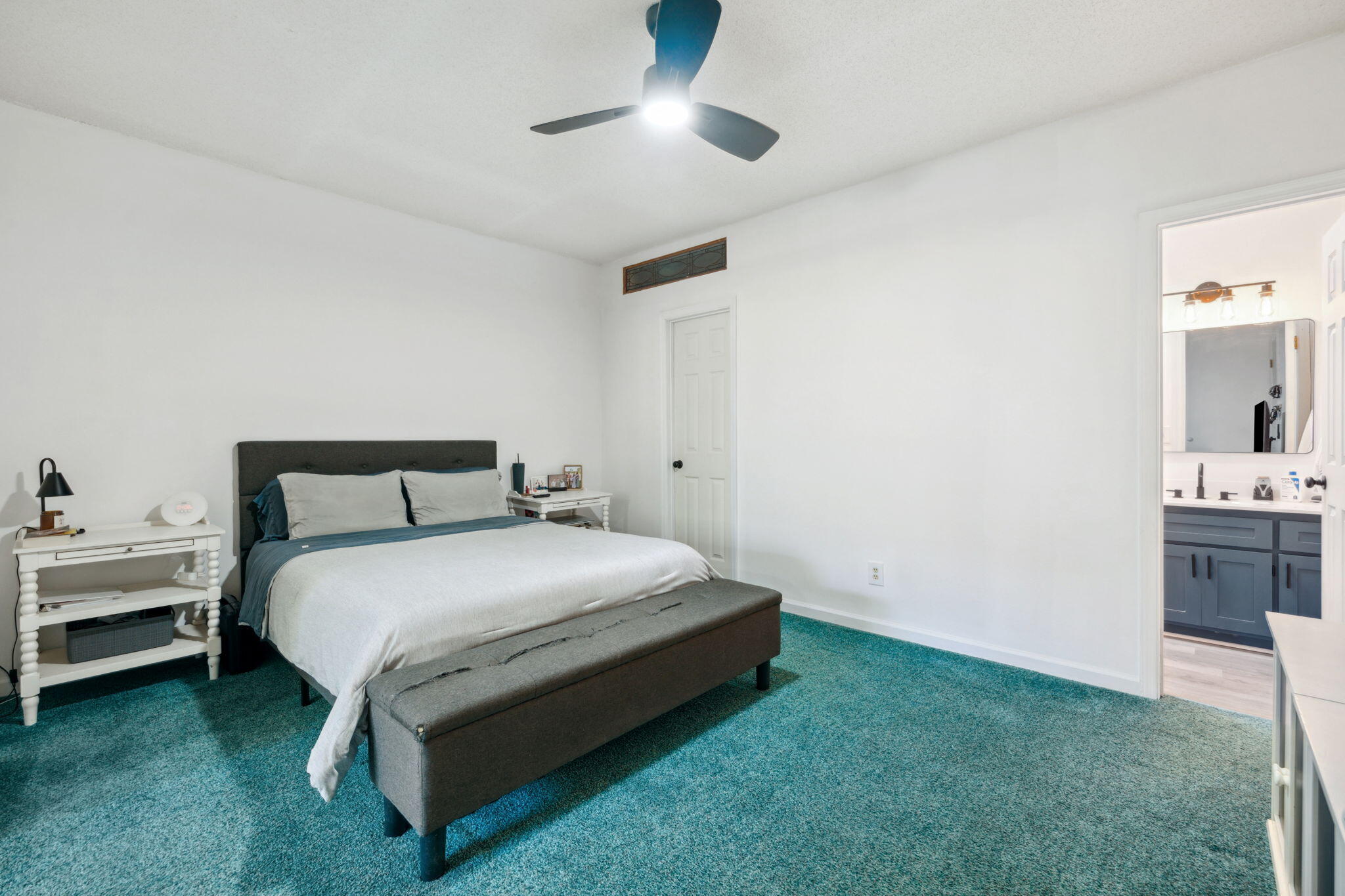 PINE MEADOWS ADD #2 LOT 18 BLK E - Residential