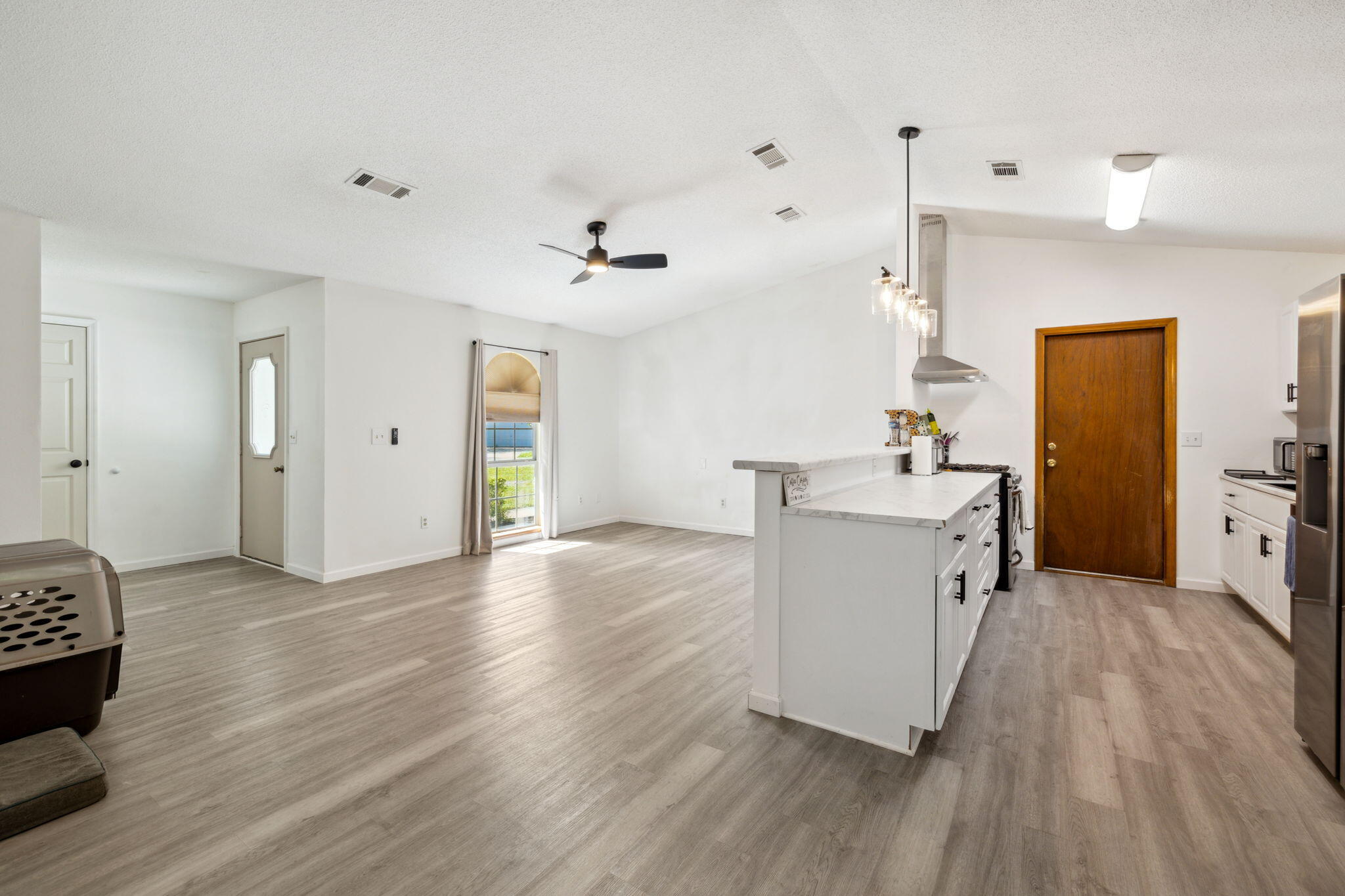PINE MEADOWS ADD #2 LOT 18 BLK E - Residential