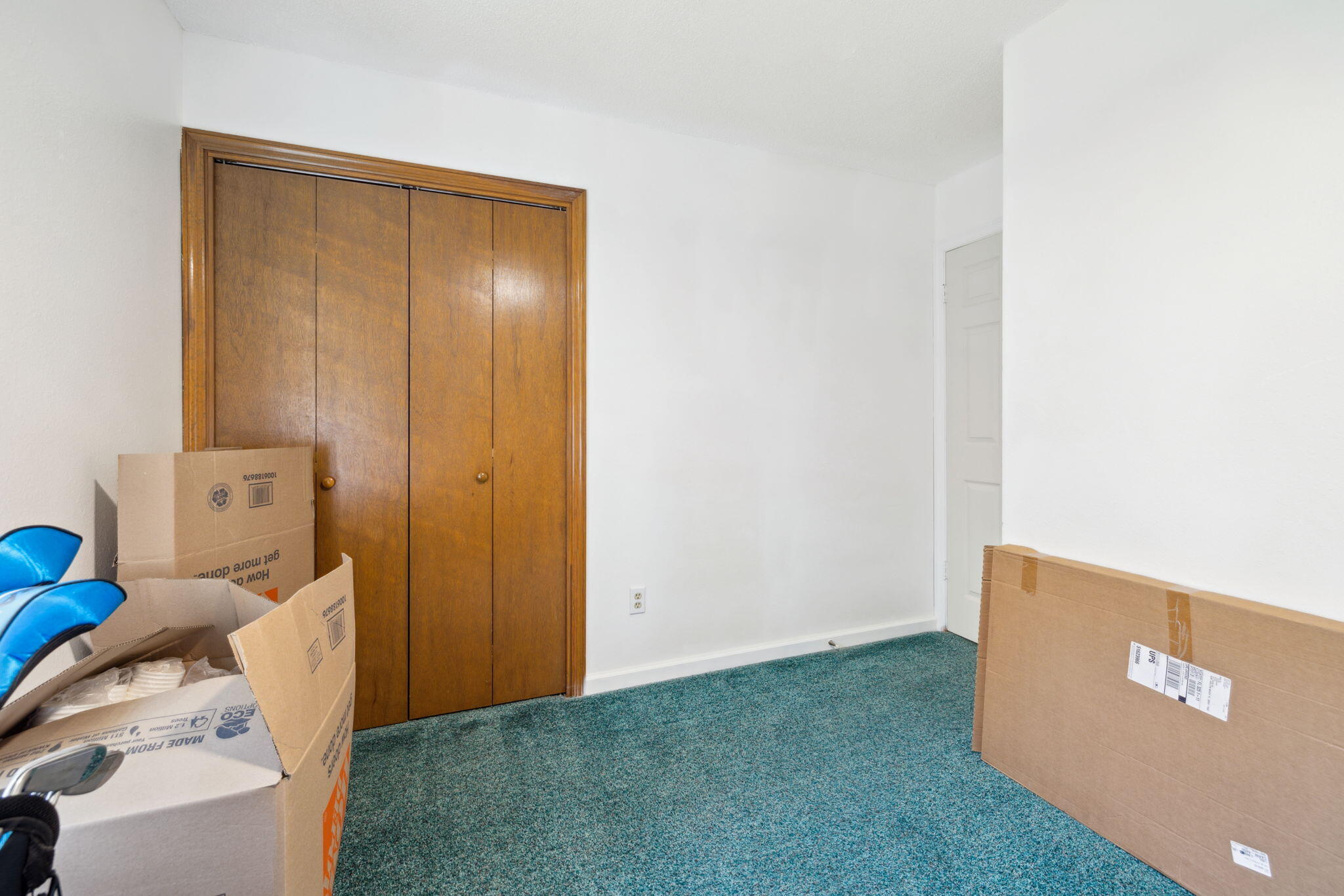 PINE MEADOWS ADD #2 LOT 18 BLK E - Residential