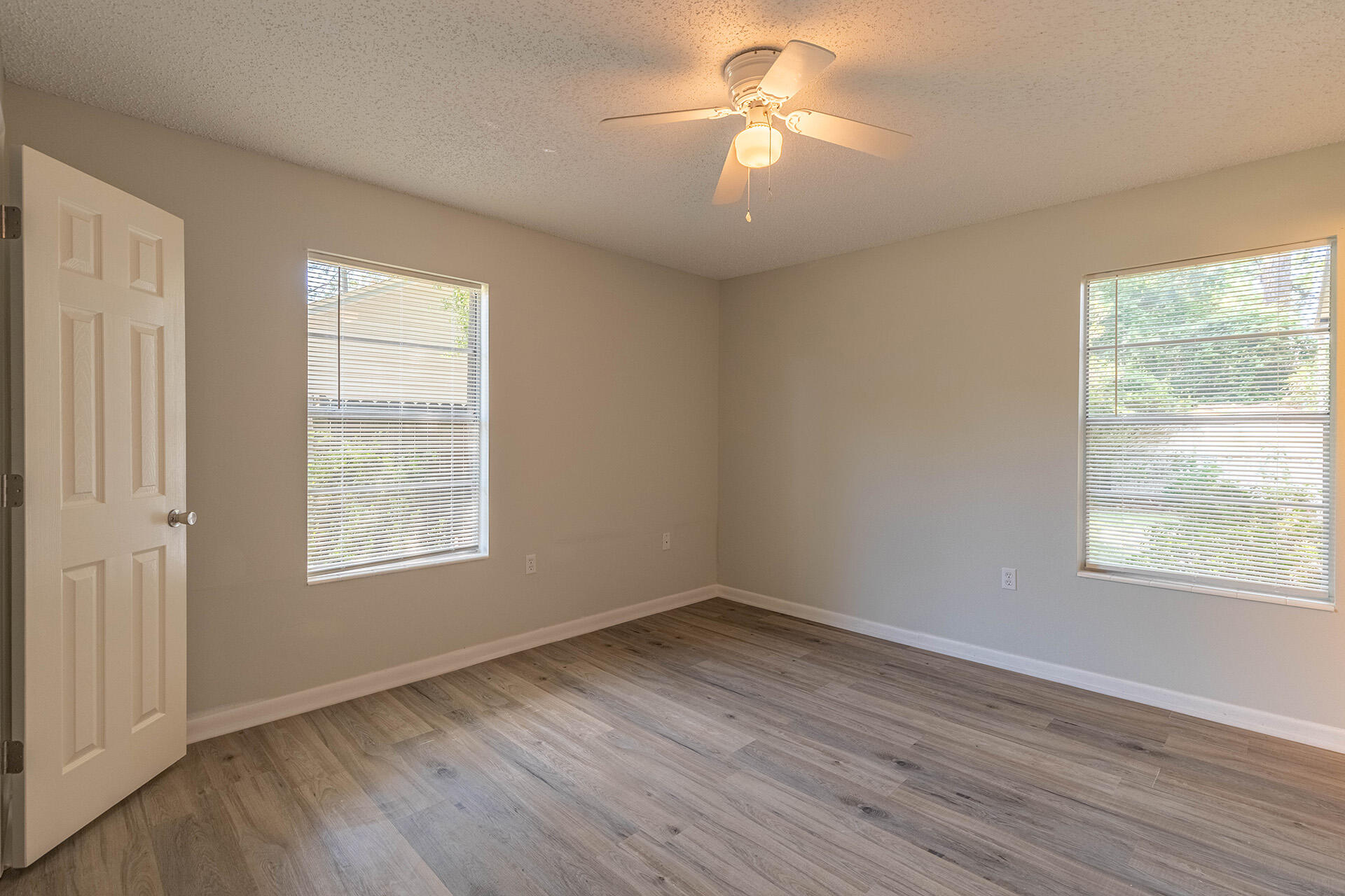 PINE MEADOWS - Residential