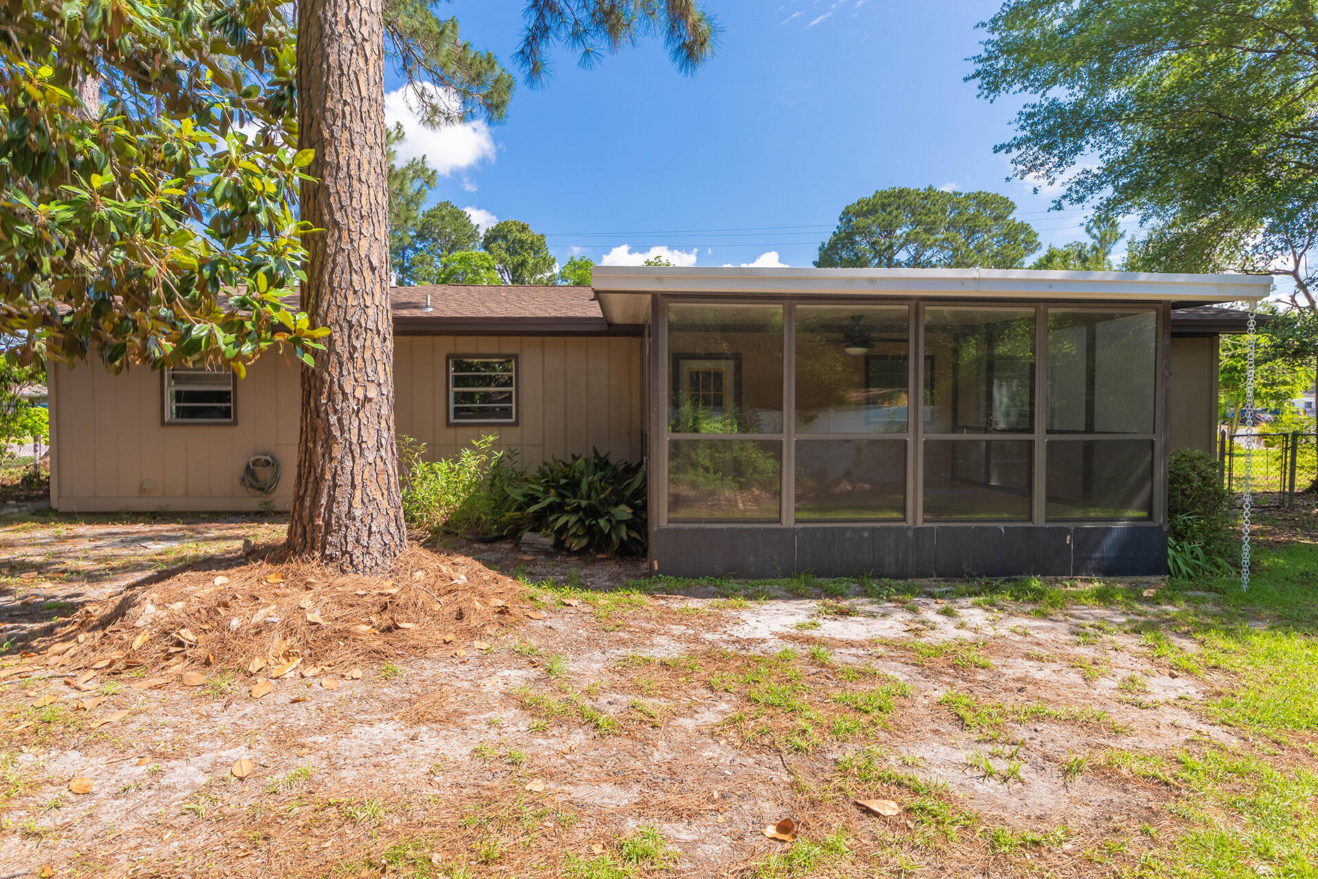 PINE MEADOWS - Residential