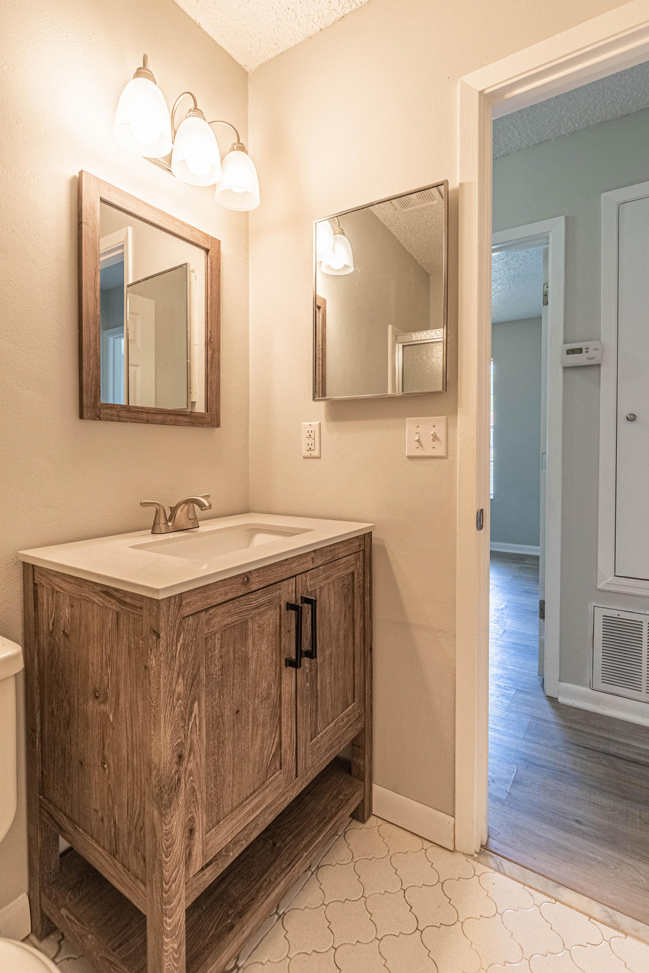 PINE MEADOWS - Residential