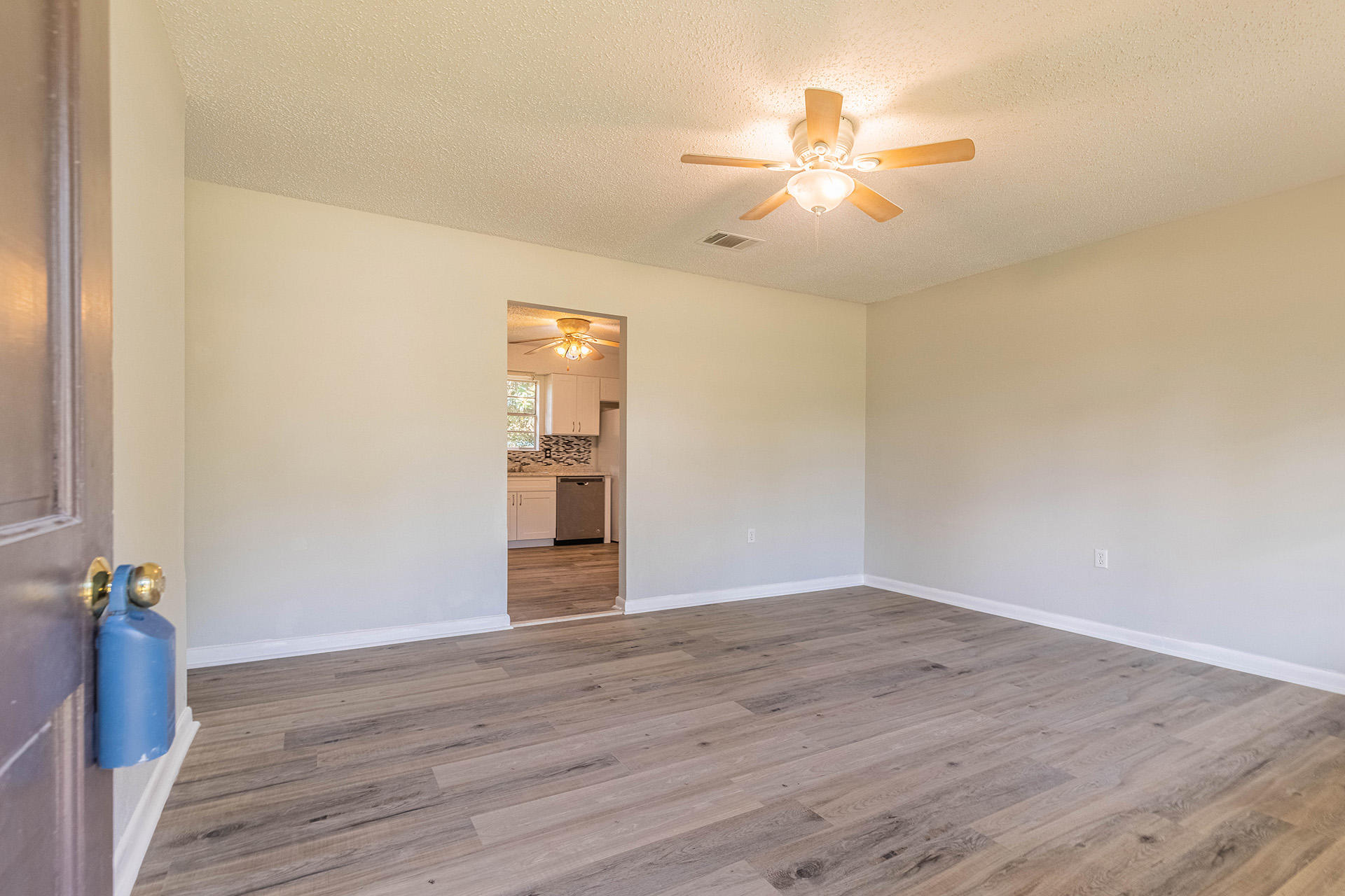 PINE MEADOWS - Residential