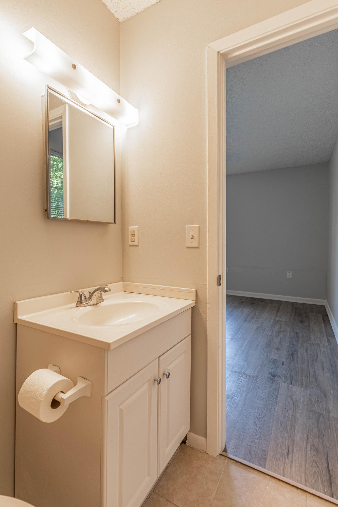 PINE MEADOWS - Residential