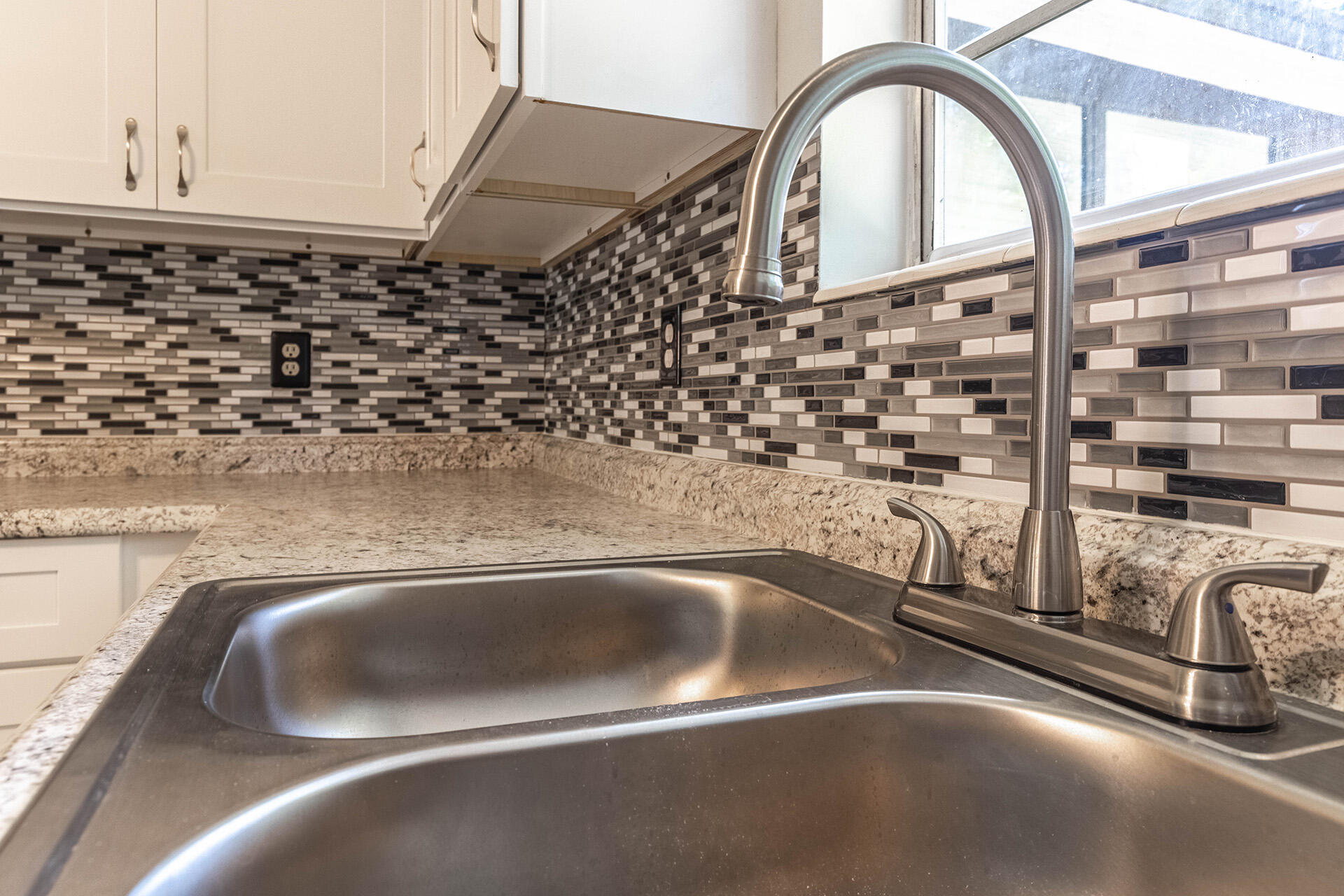 PINE MEADOWS - Residential