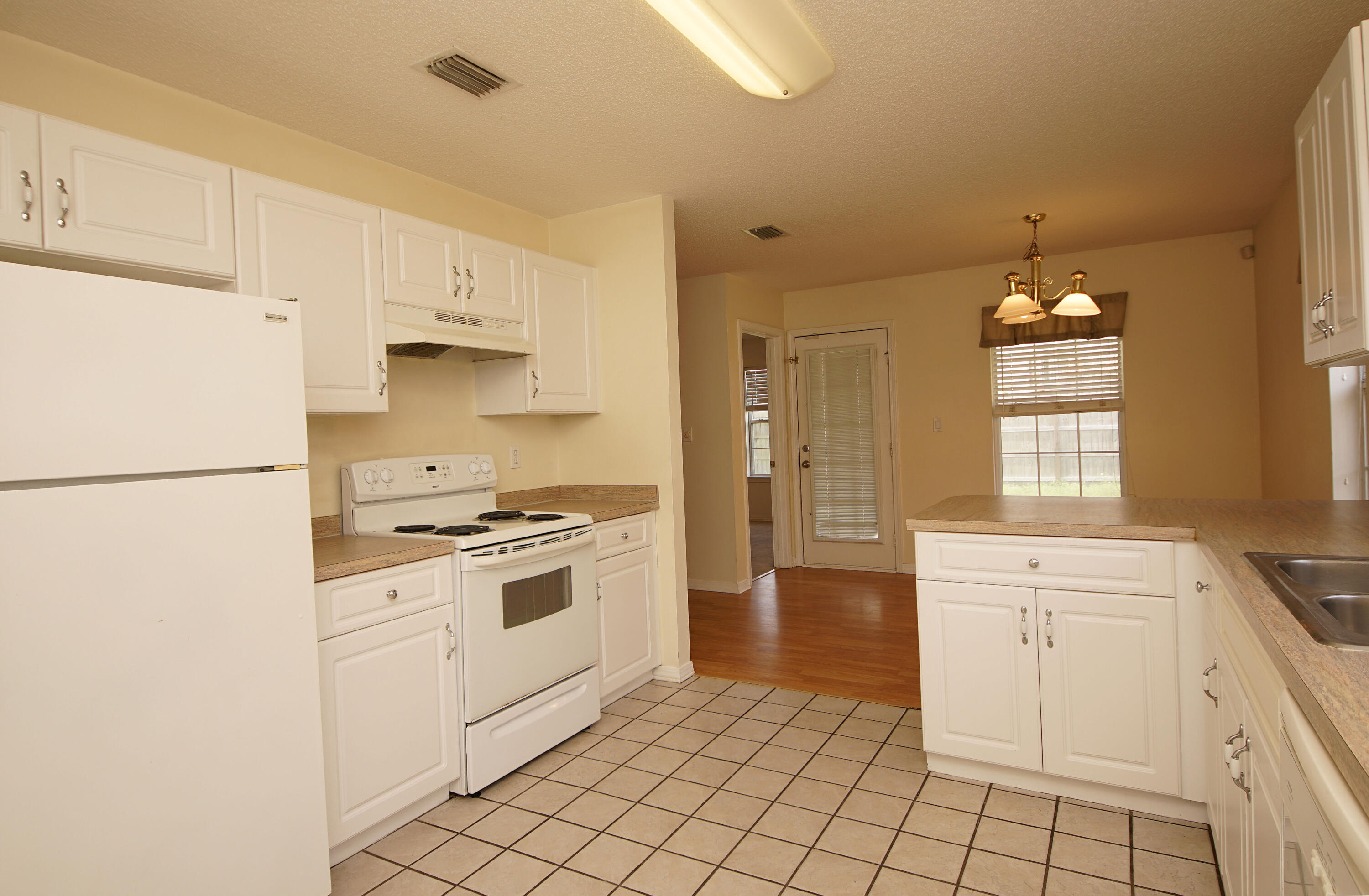 WATERFORD ESTATES S/D - Residential