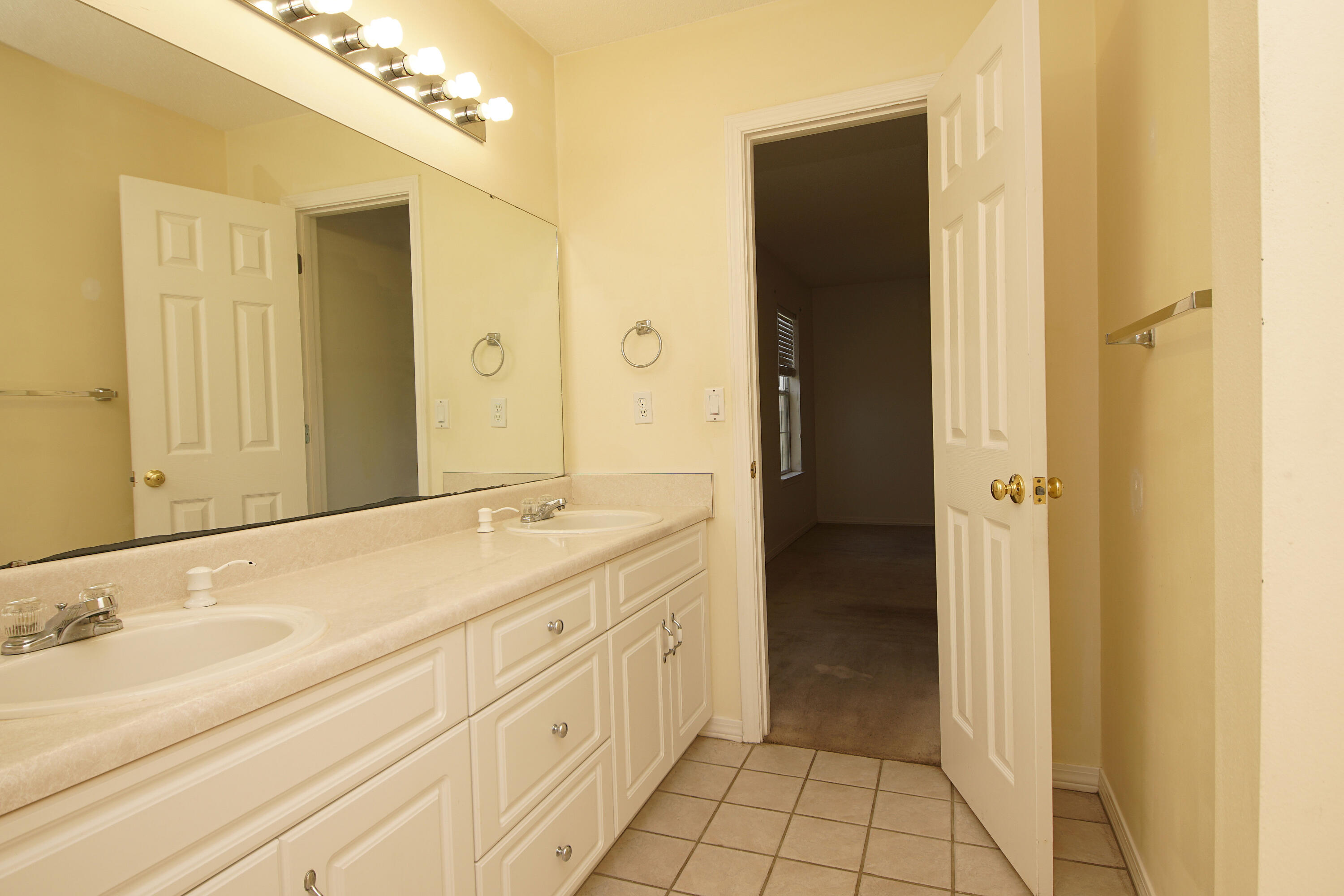 WATERFORD ESTATES S/D - Residential