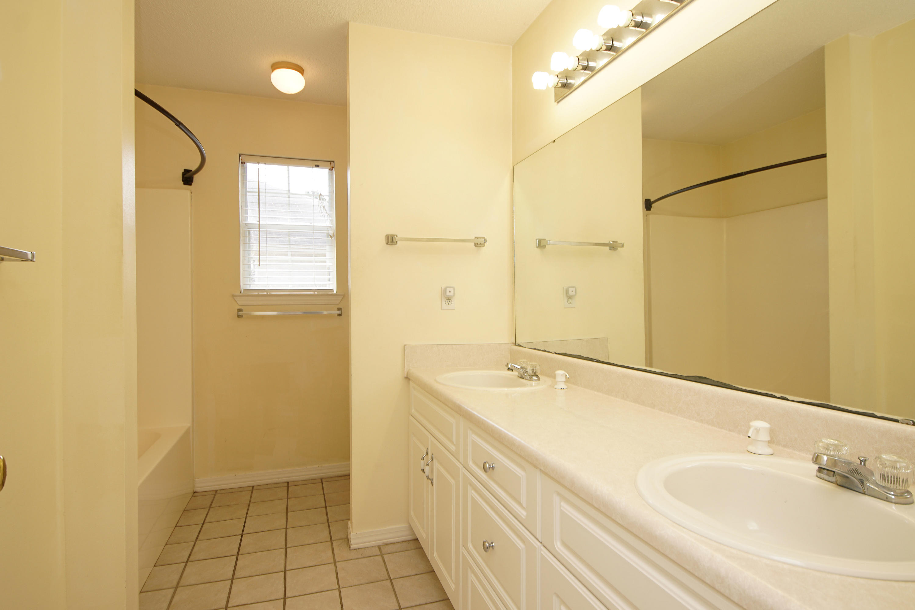 WATERFORD ESTATES S/D - Residential