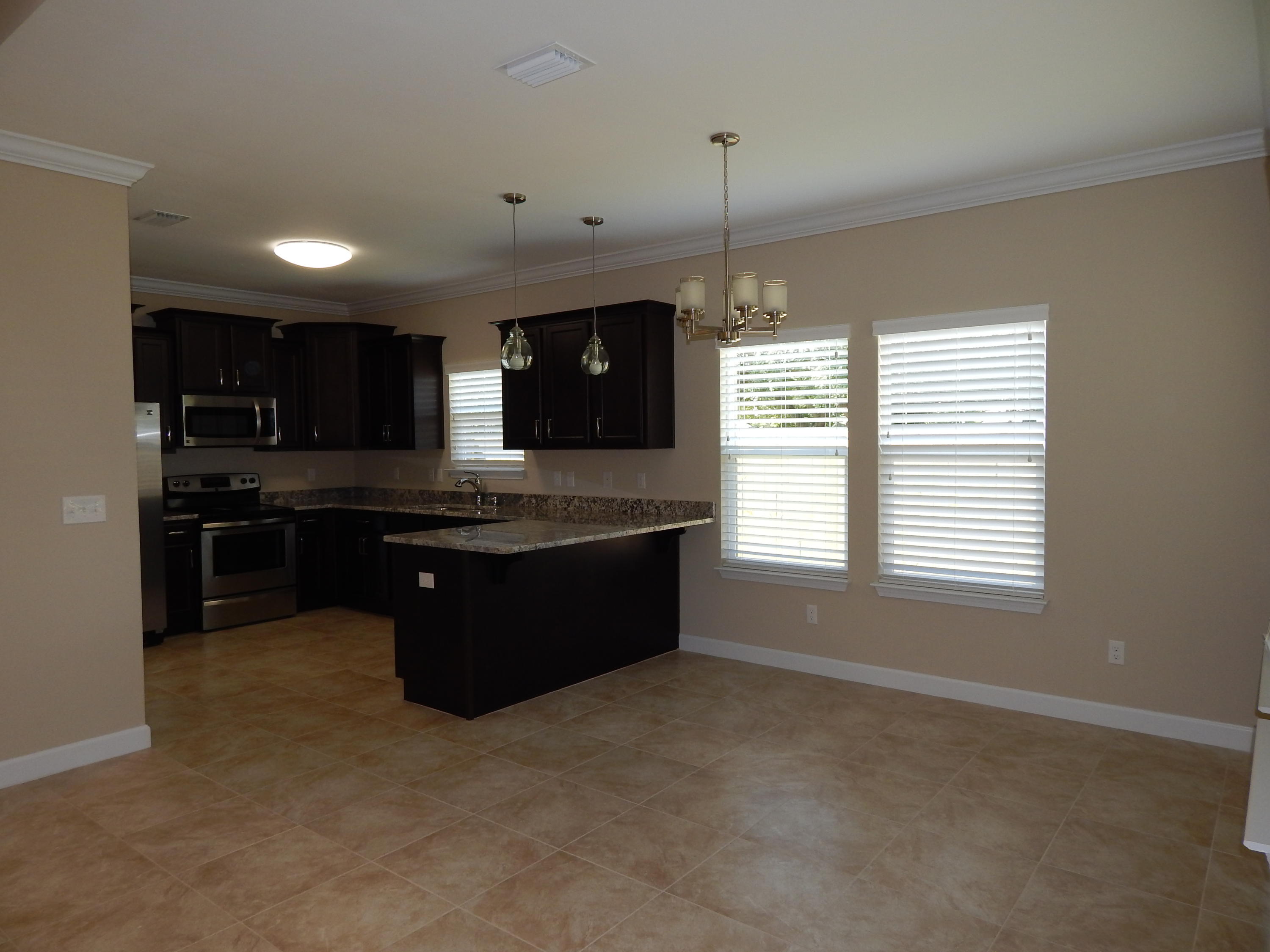 WYNNEHAVEN BCH EST - Residential