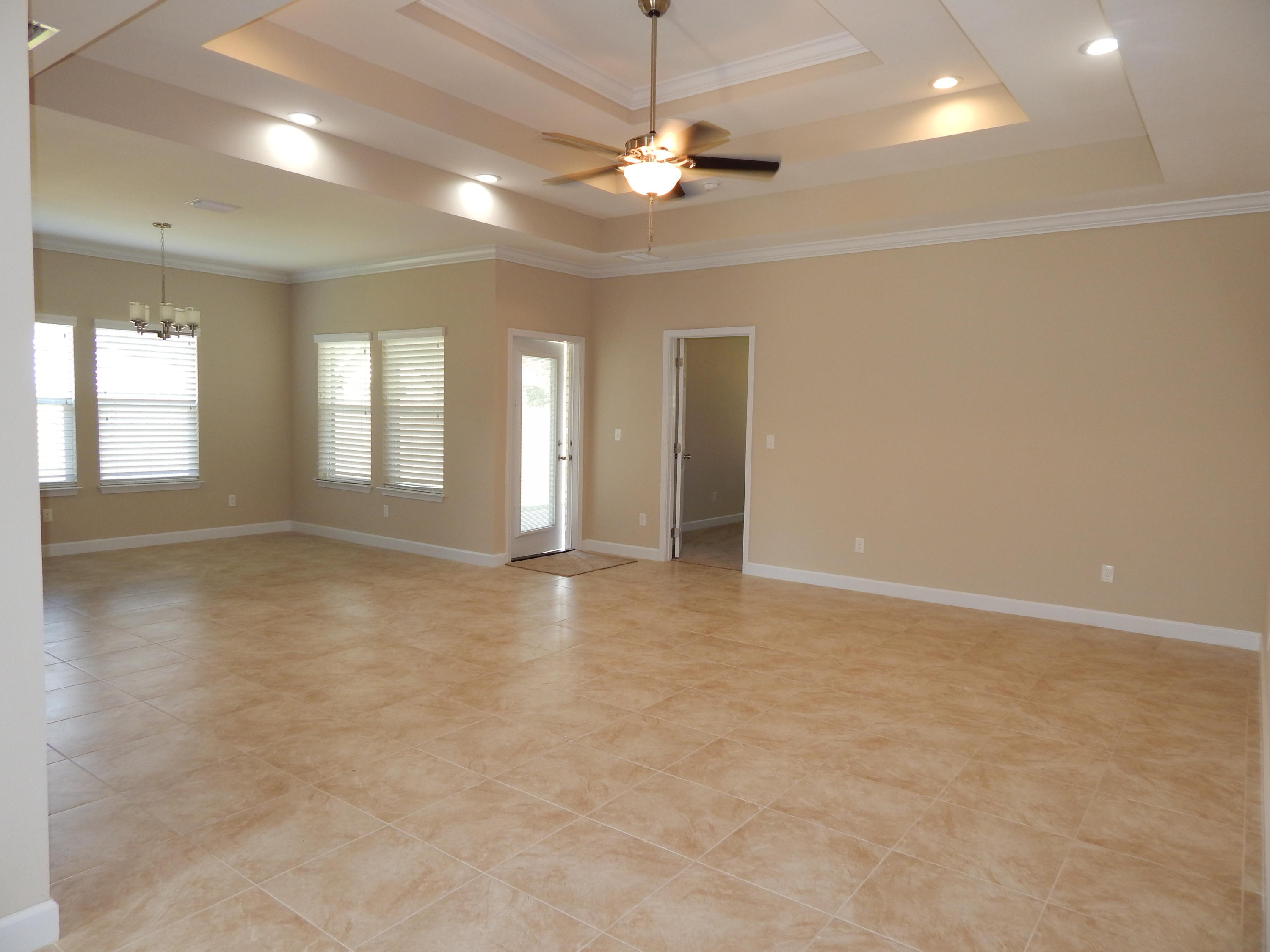 WYNNEHAVEN BCH EST - Residential