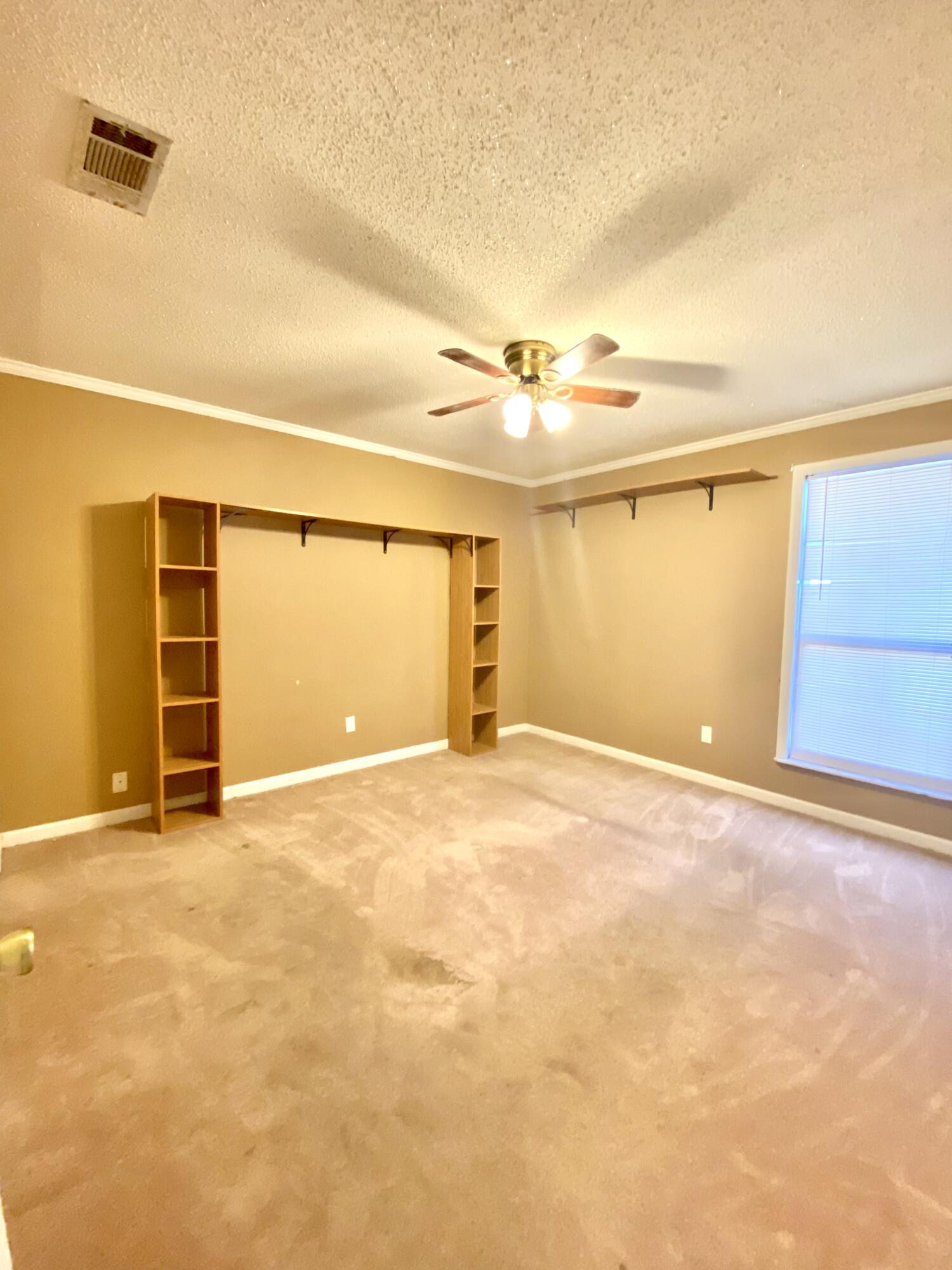 MCLAUGHLIN & HARRIS - Residential