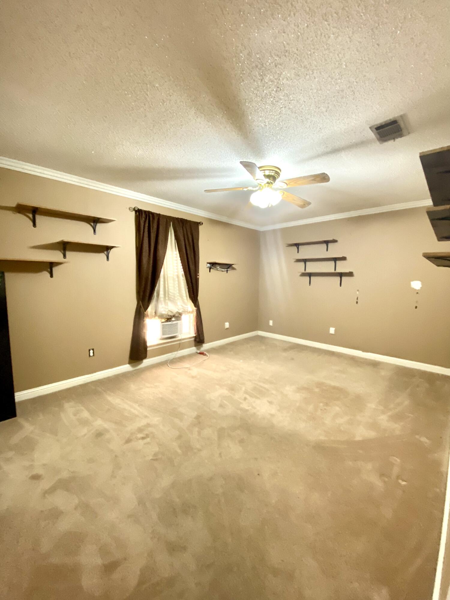 MCLAUGHLIN & HARRIS - Residential