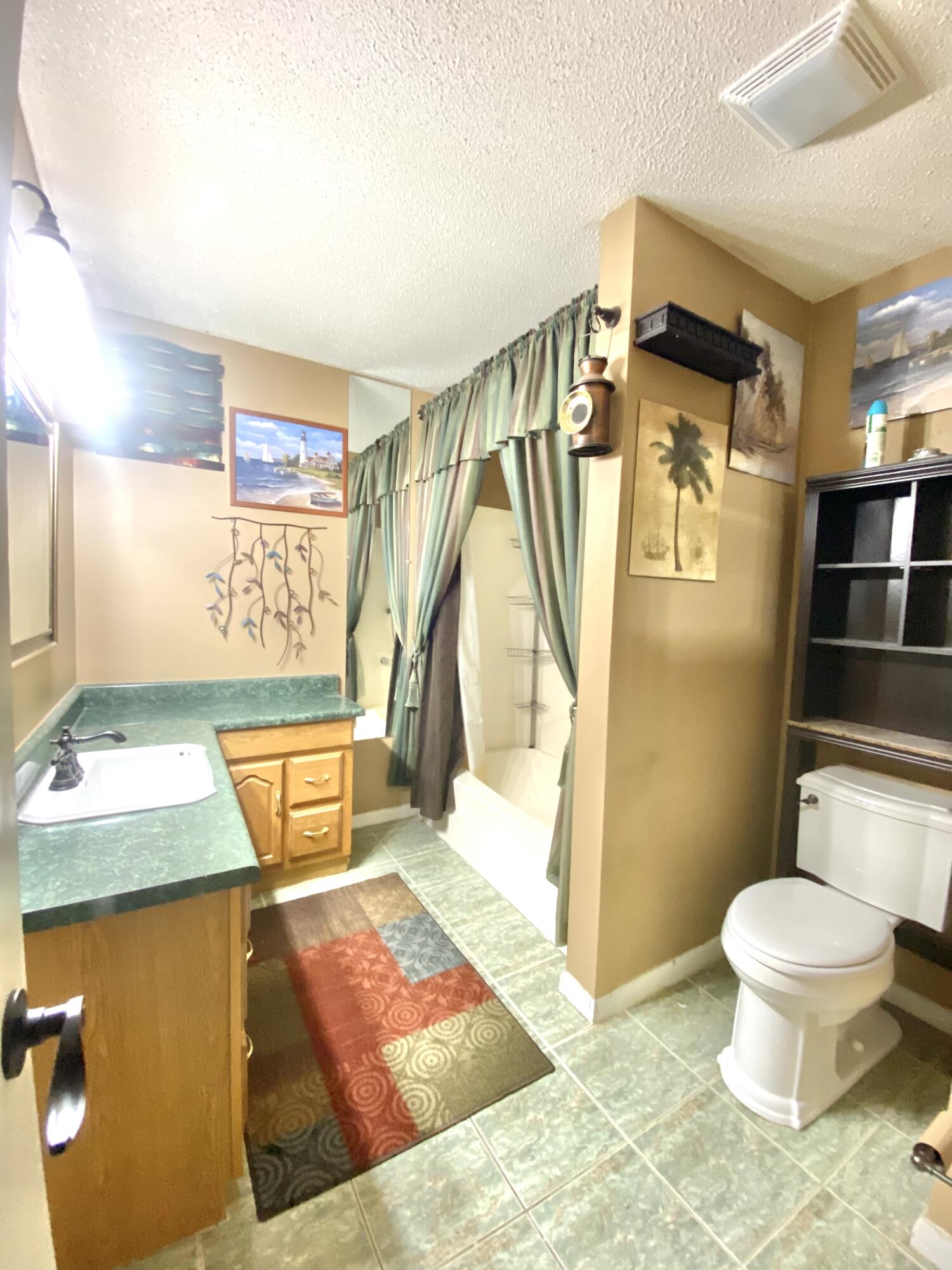 MCLAUGHLIN & HARRIS - Residential