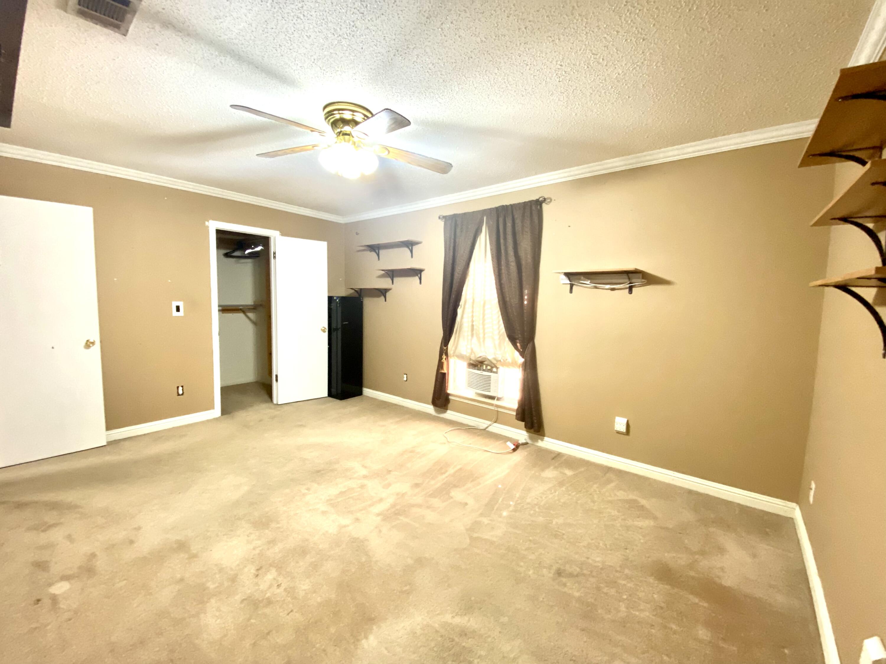 MCLAUGHLIN & HARRIS - Residential