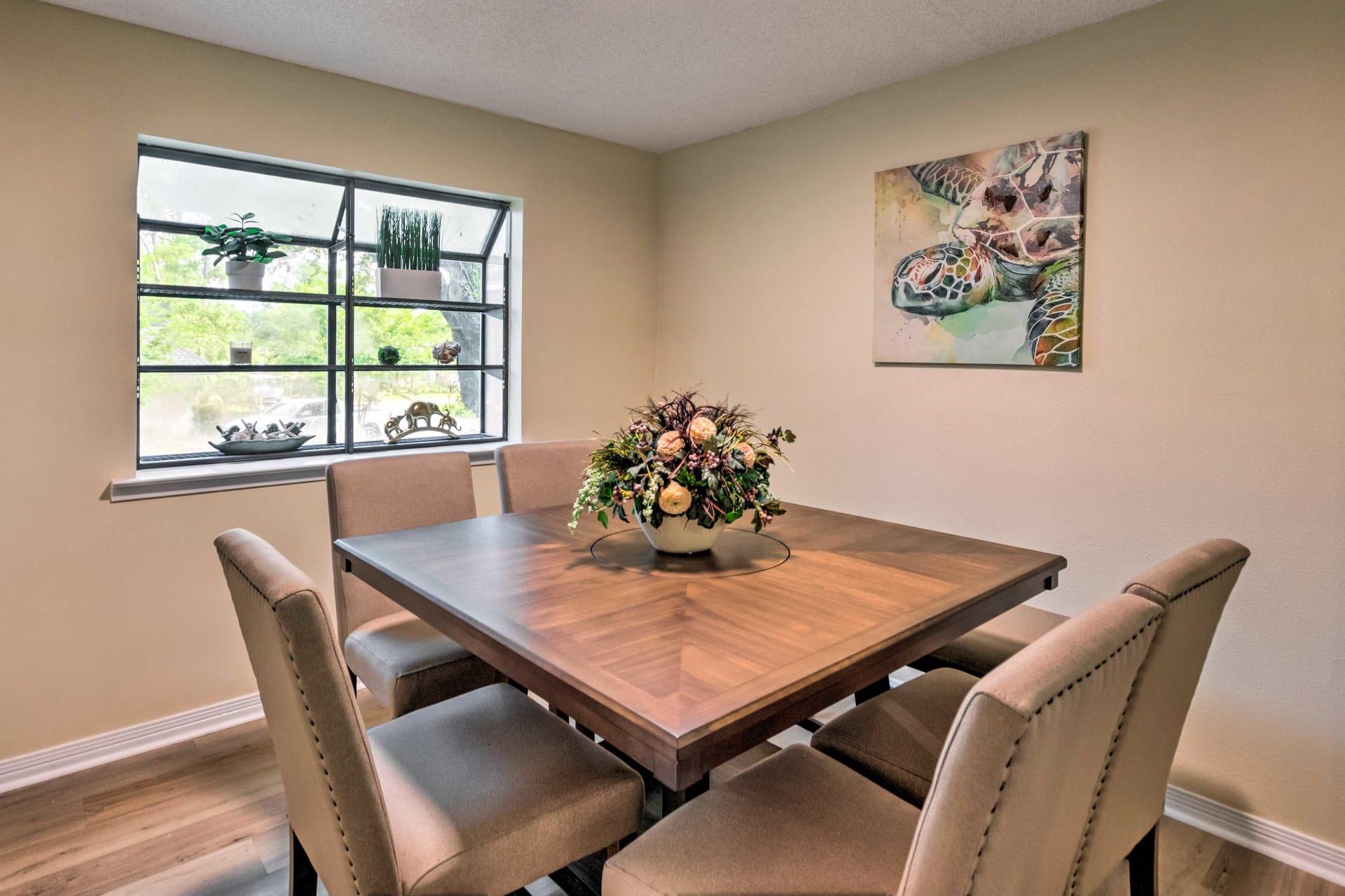 WHISPER BAY - Residential Lease