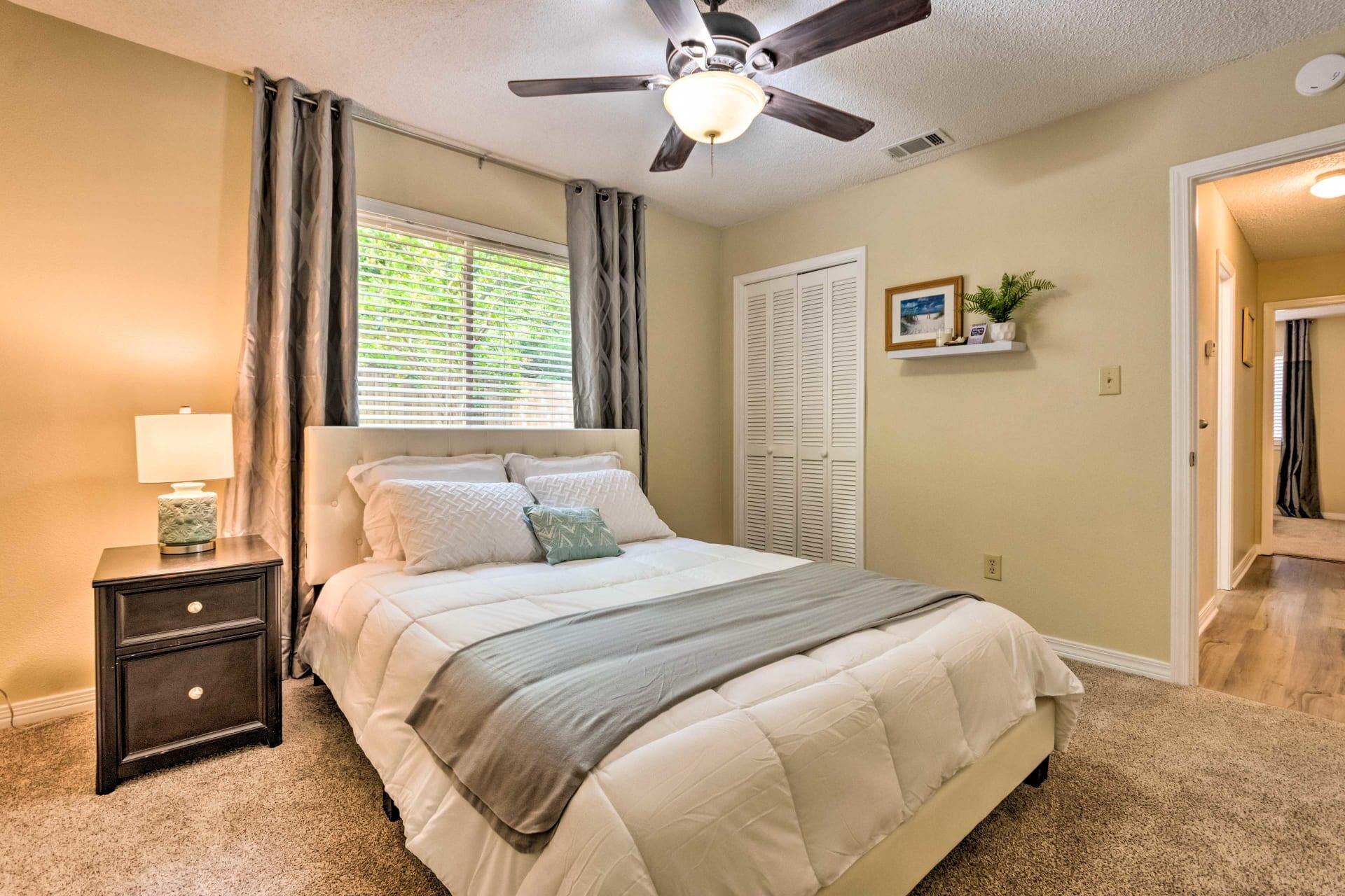 WHISPER BAY - Residential Lease