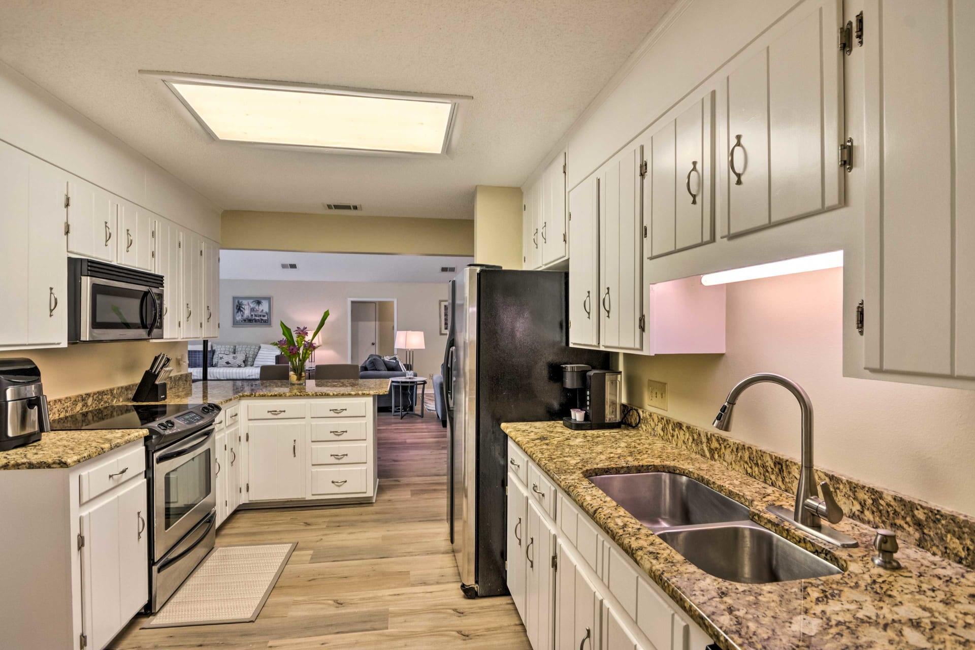 WHISPER BAY - Residential Lease