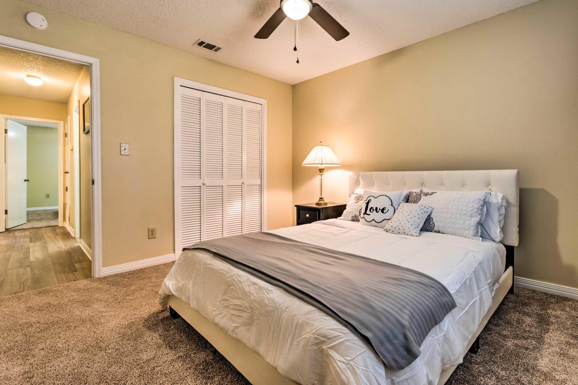 WHISPER BAY - Residential Lease