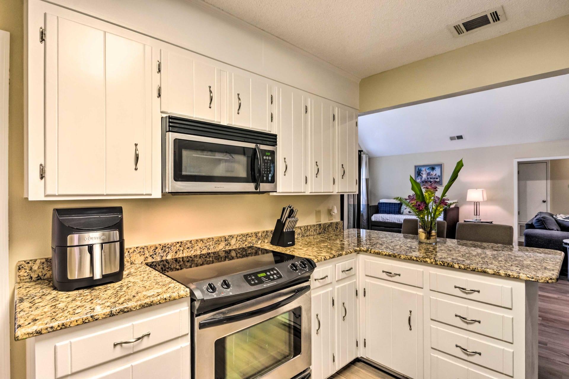 WHISPER BAY - Residential Lease