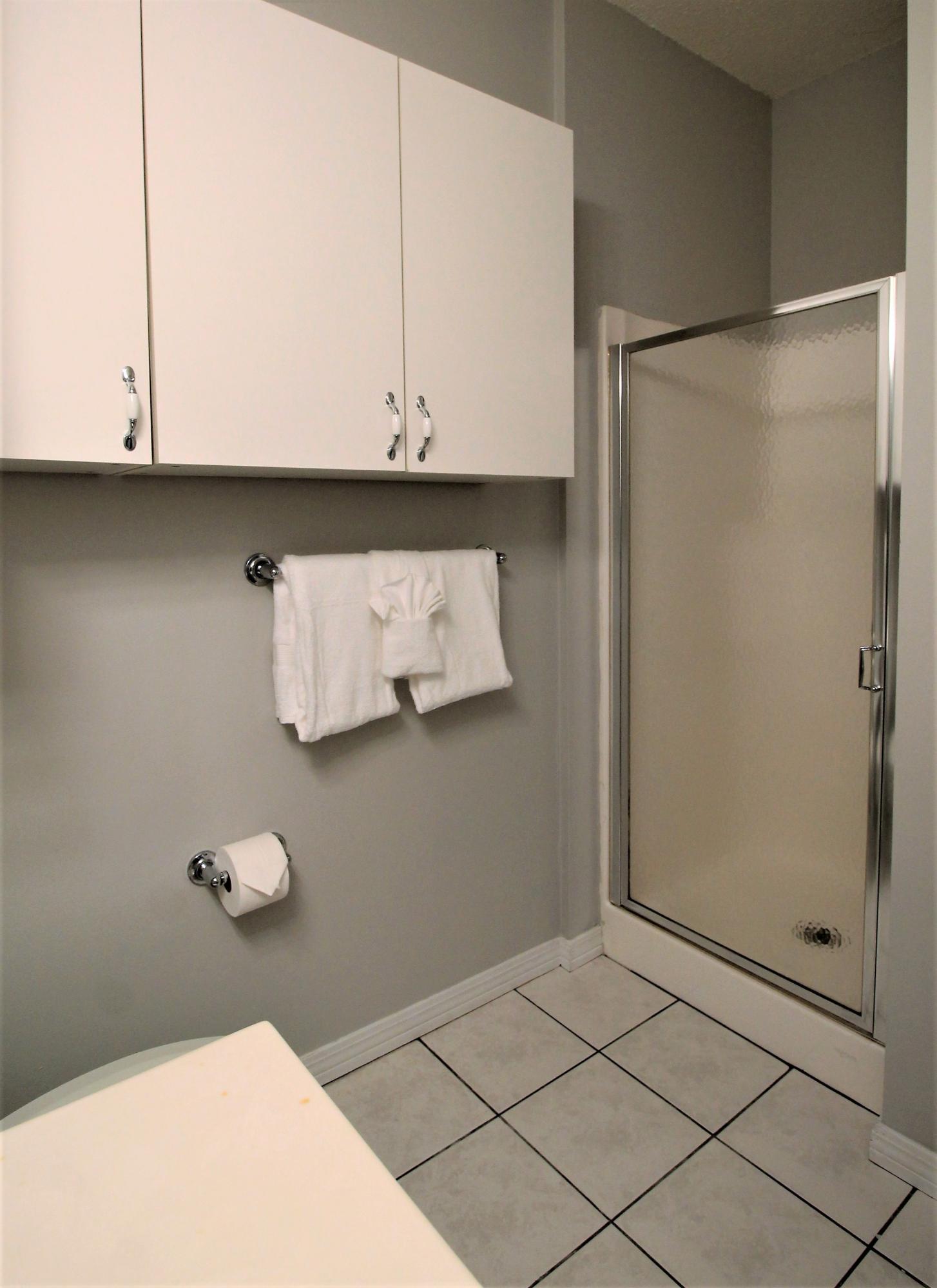 THE OAKS - Residential Lease