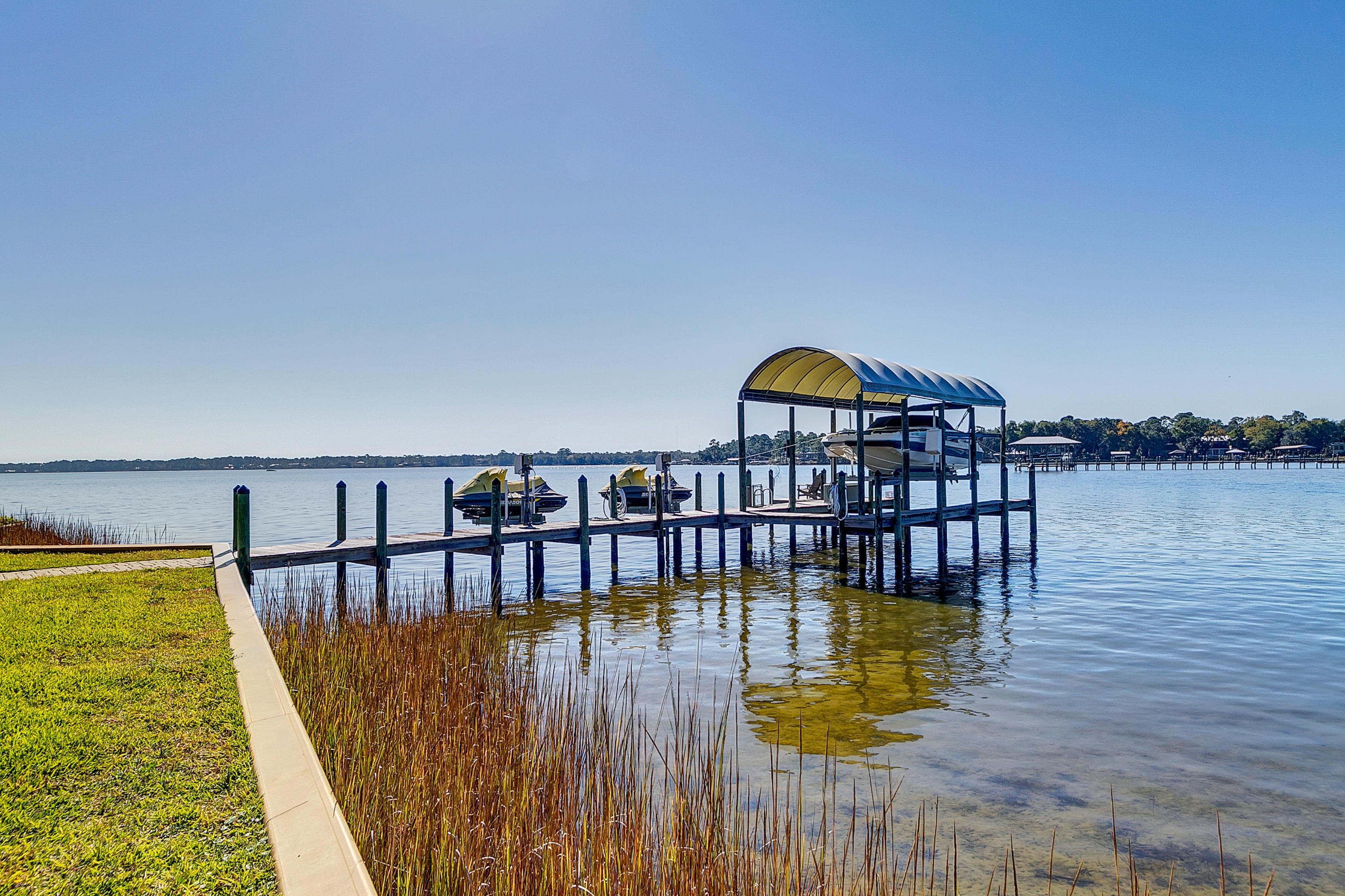DRIFTWOOD ESTATES - Residential