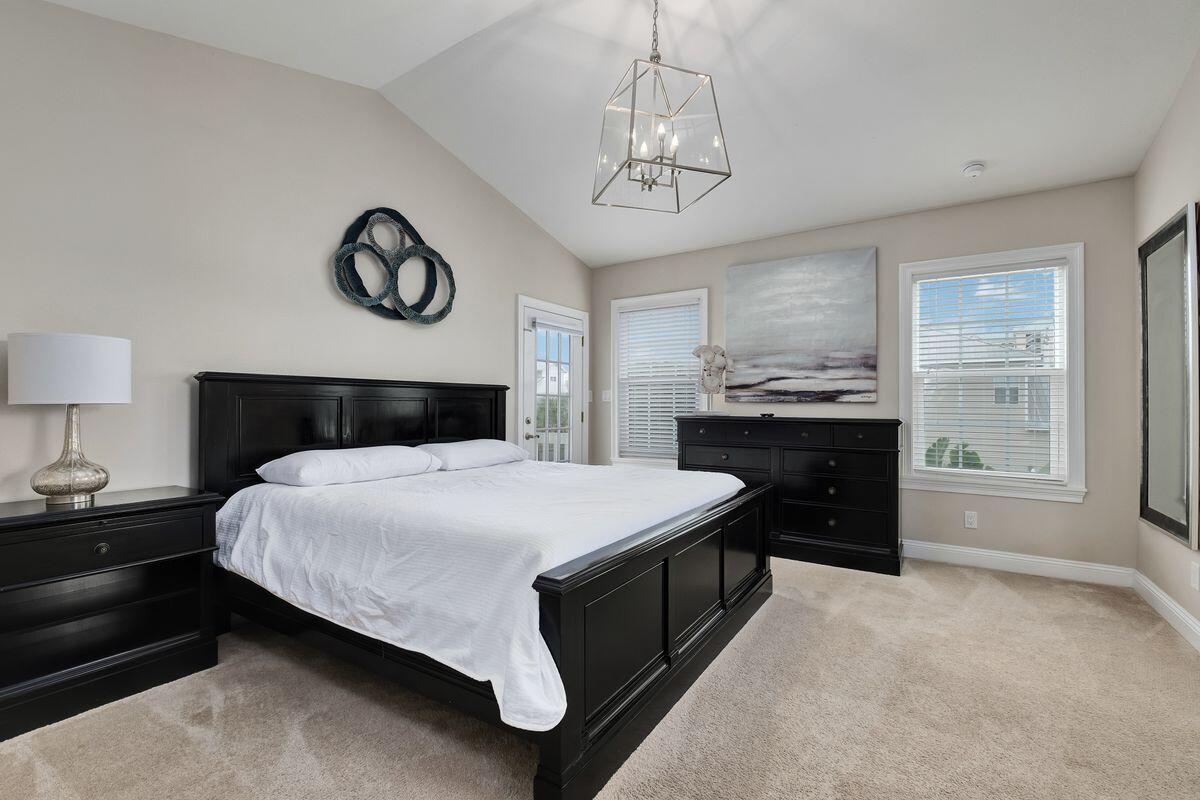 CRYSTAL BEACH - Residential