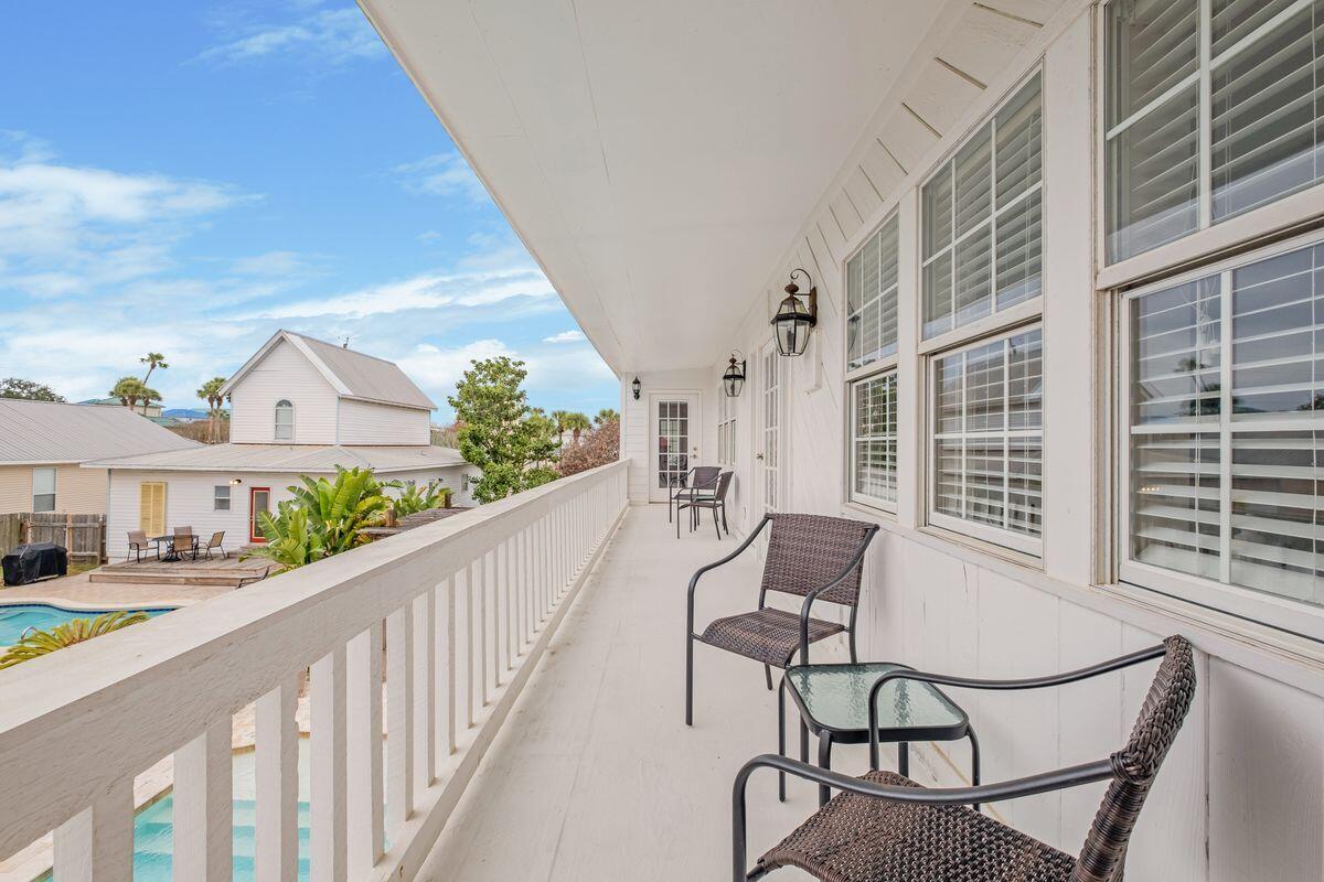 CRYSTAL BEACH - Residential