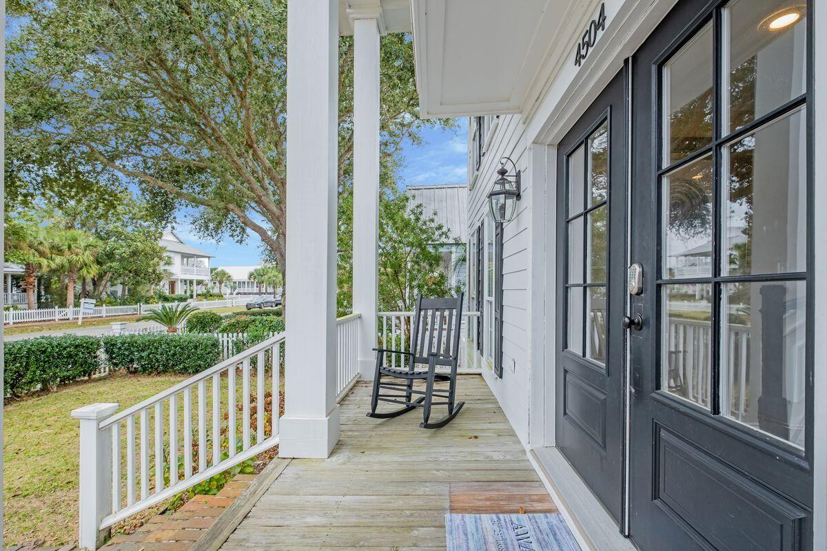 CRYSTAL BEACH - Residential