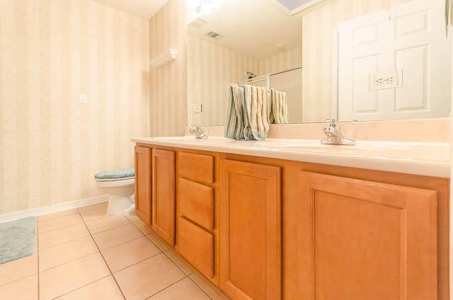 NORTH RIDGE GARDENS - Residential