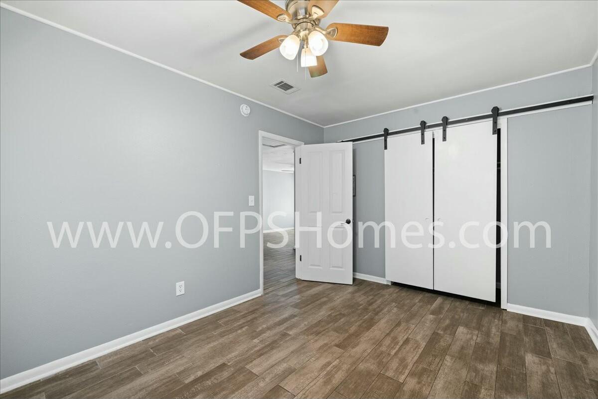 CRESTVIEW - Residential Lease