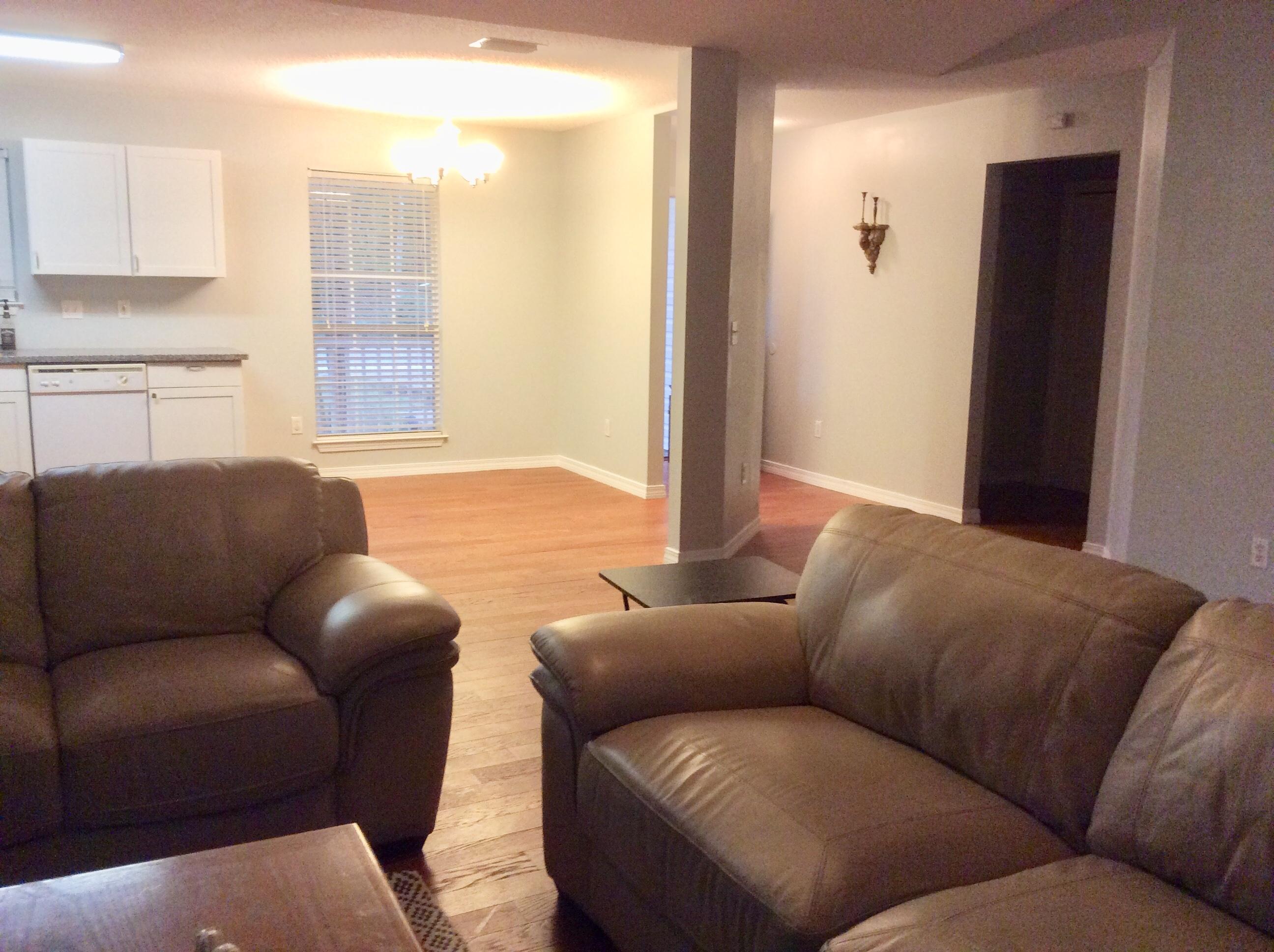 HOLLEY BY THE SEA - Residential