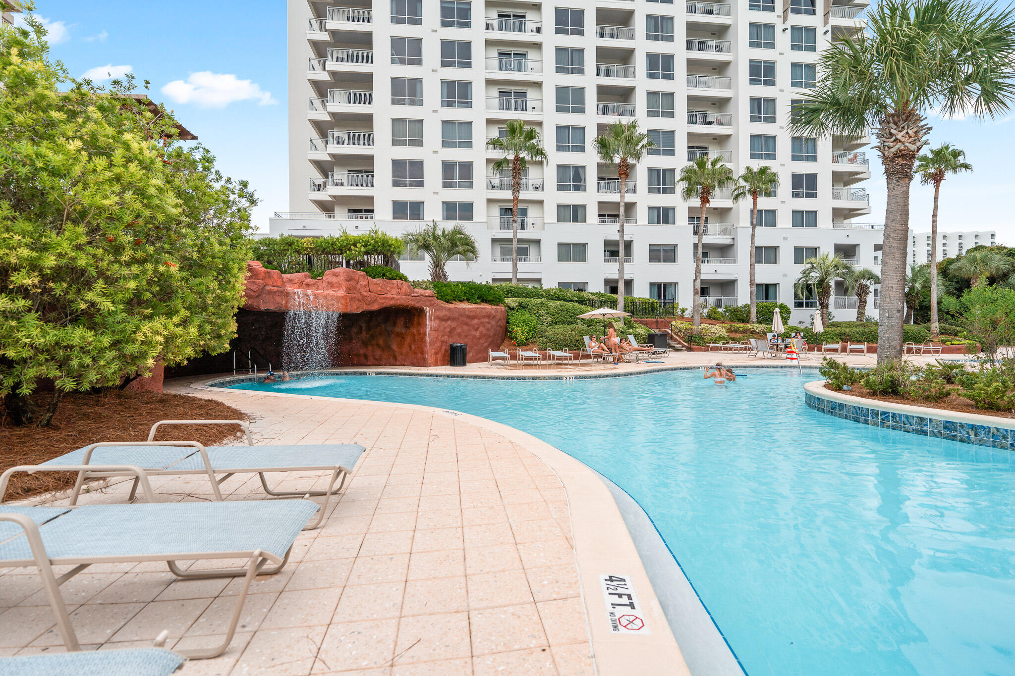 LUAU II - Residential