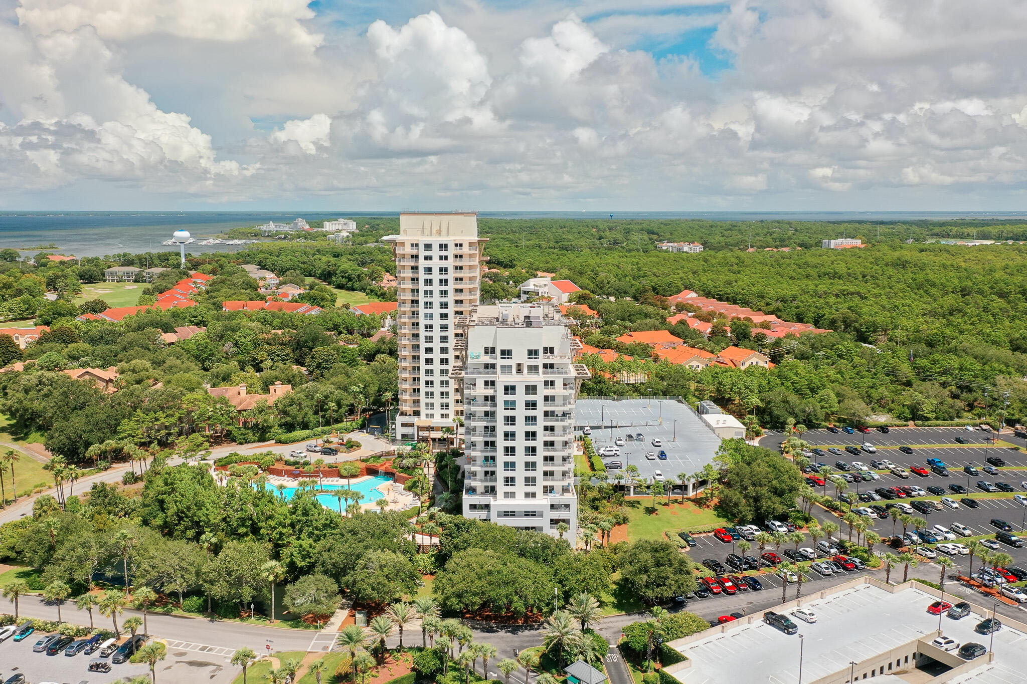 LUAU II - Residential